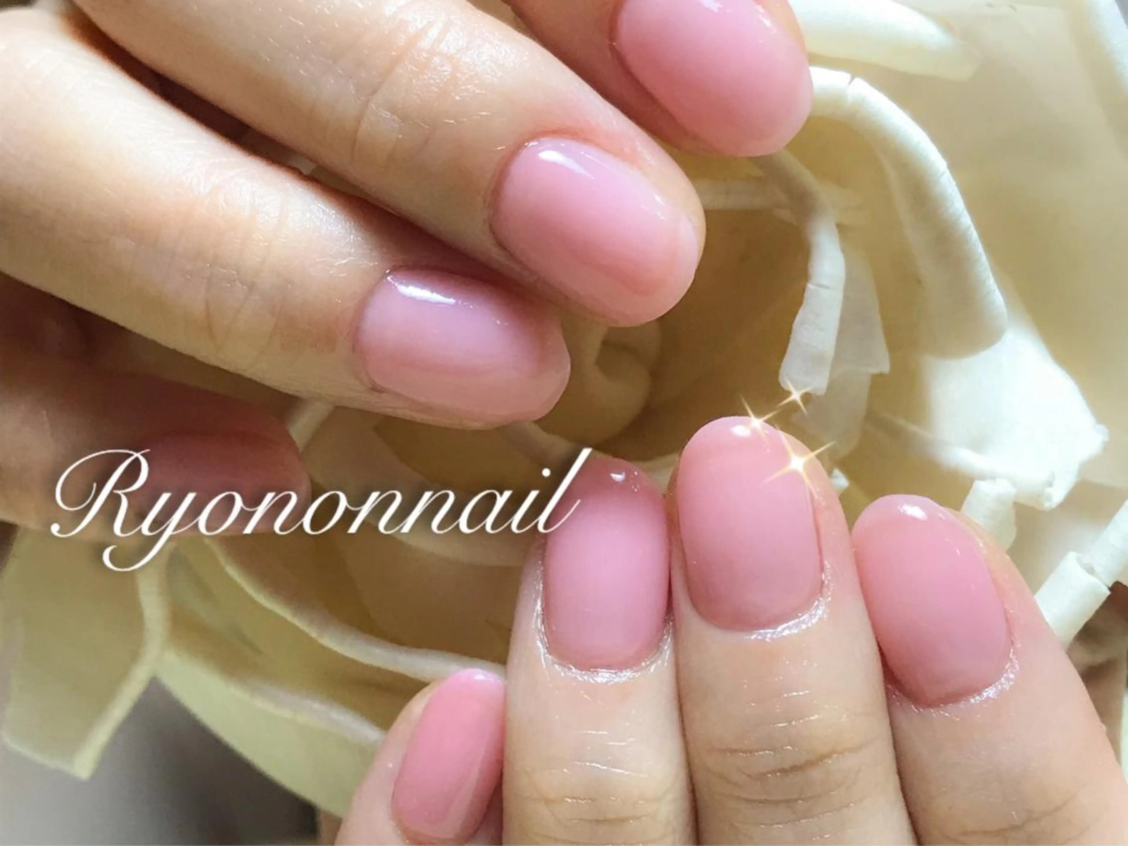 ネイル Ryononnail(リョノンネイル)所属・Ryononnail 上谷典子のネイルデザイン