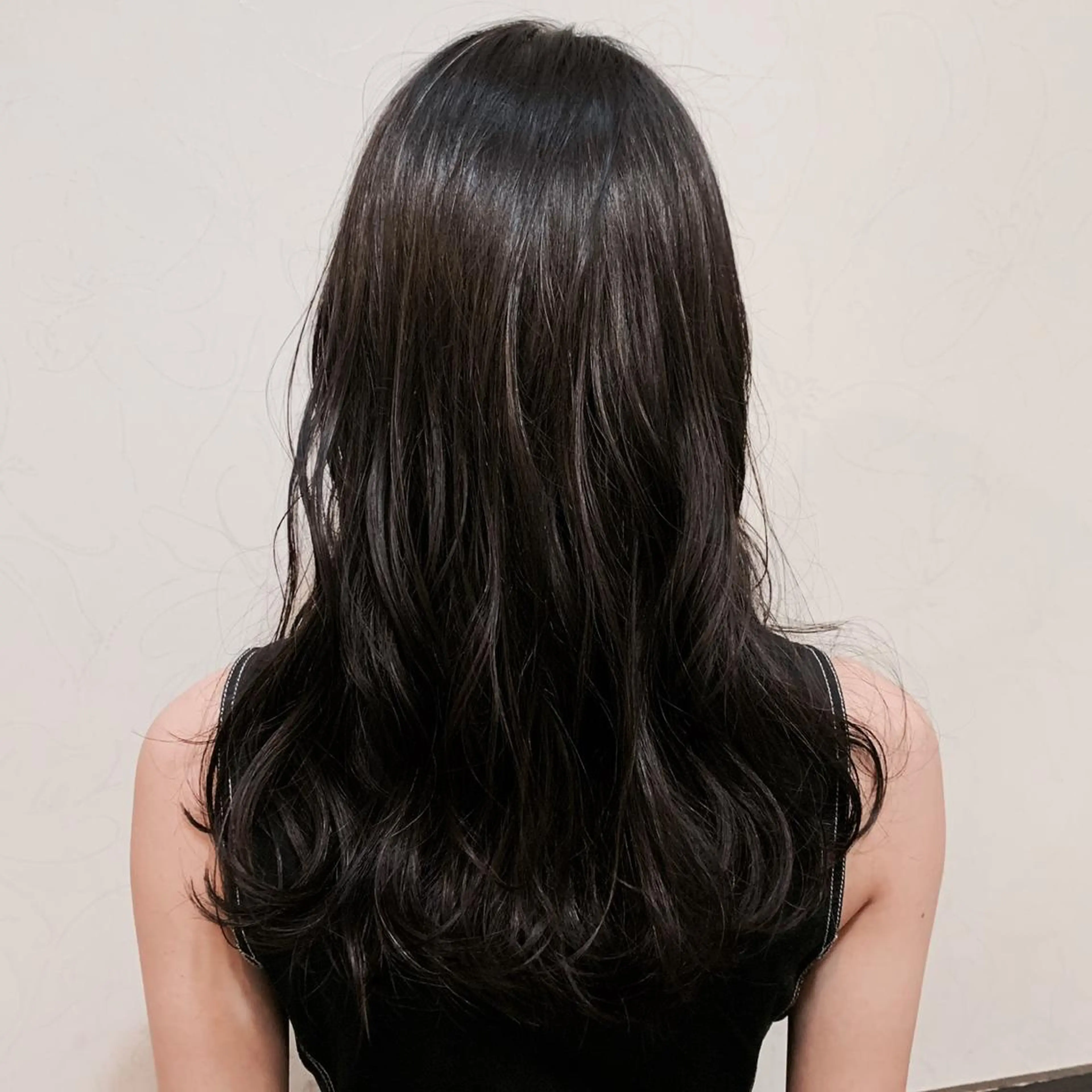 ロング カット ディレクター鮫島 俊介のヘアスタイル