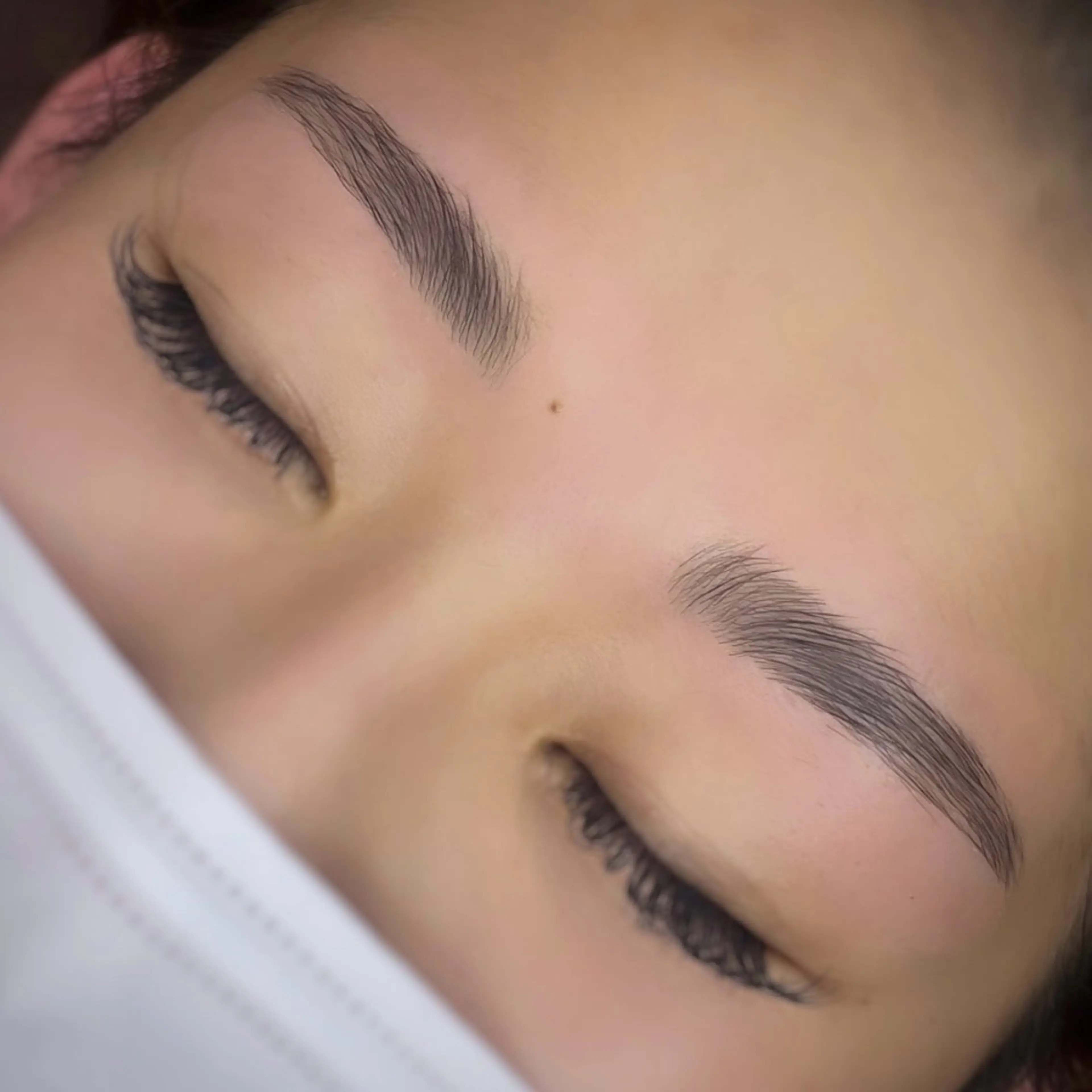 アイブロウ Lanieina所属・Lanieina/ RinaSuganoのエステ・リラクイメージ