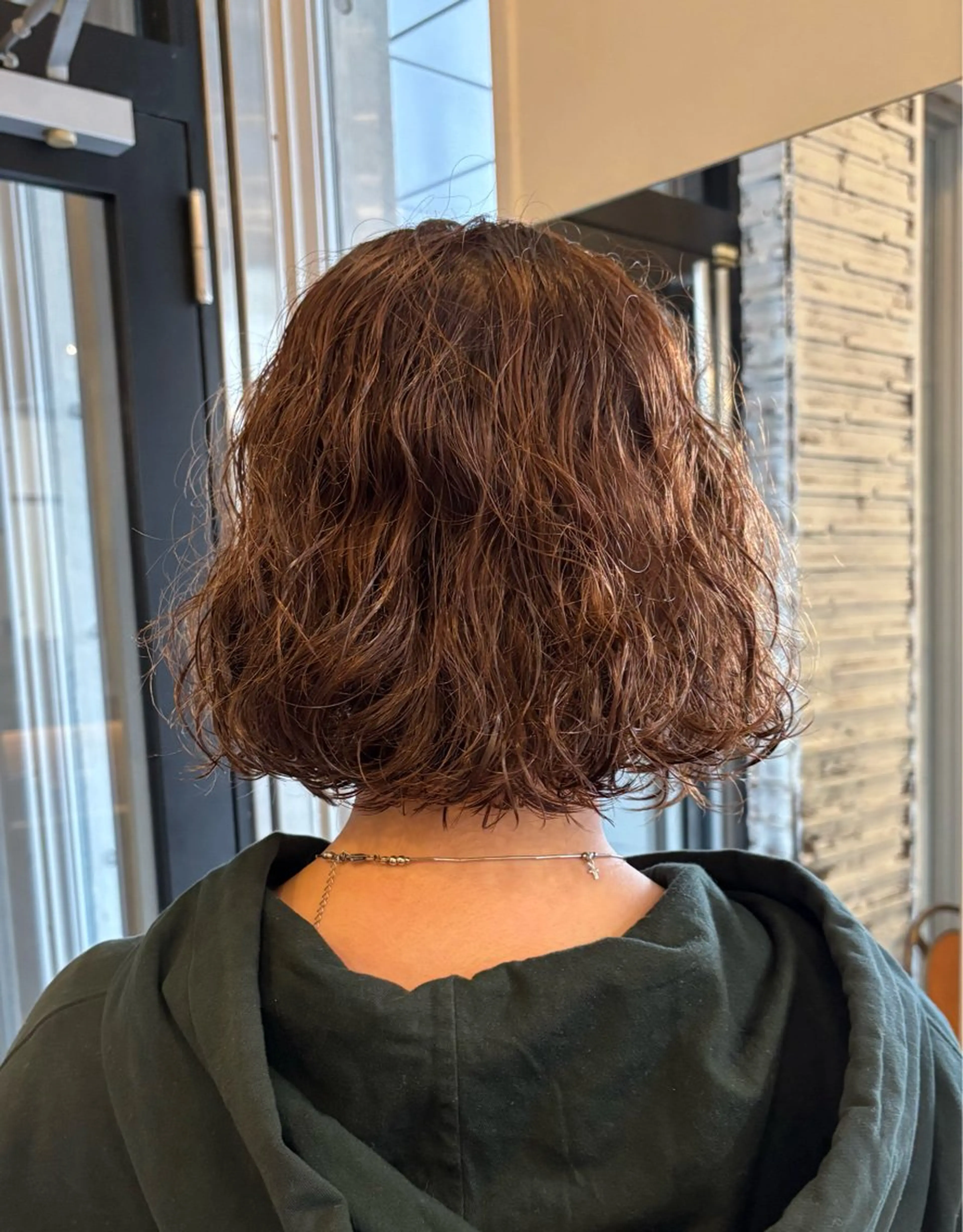 ミディアム カラー パーマ カット パーマ IKU ミニボブ名古屋のヘアスタイル