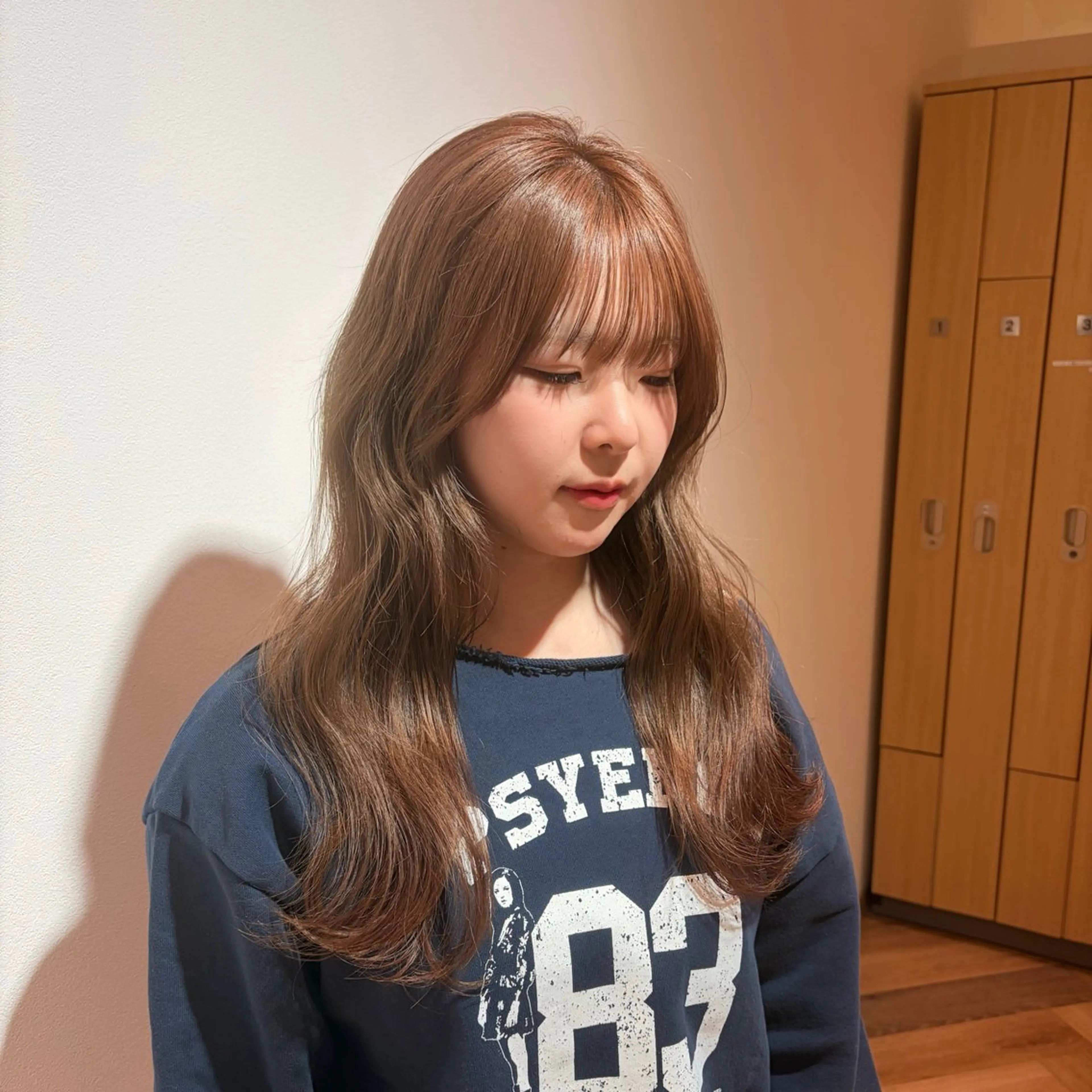 ロング カラー ブリーチ ブラウンカラー 透明感カラー カット ヘアカラー Yamada Ami🪐のヘアスタイル