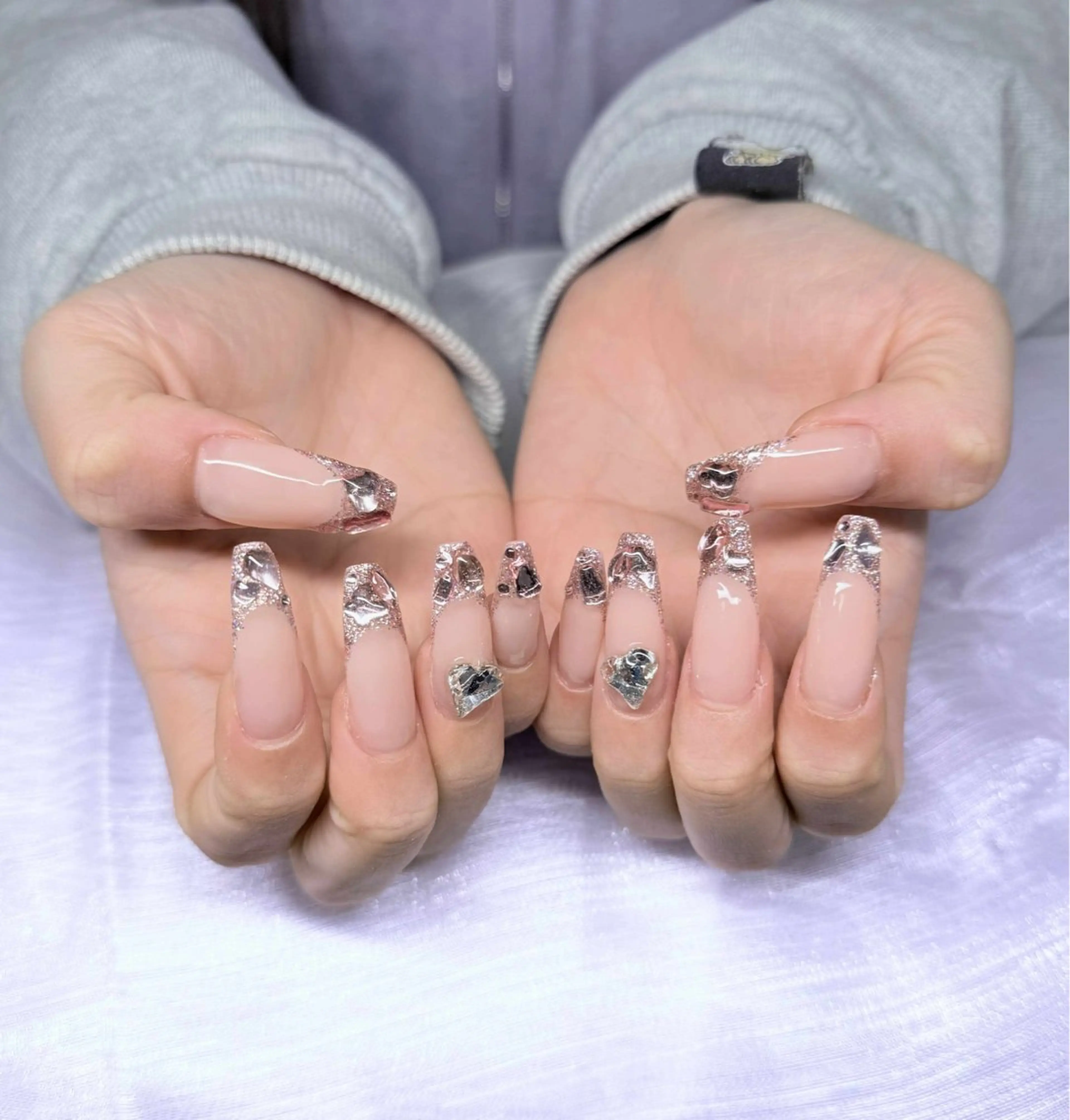 ネイル 長さ出し グラデーション 卒業式 キラキラネイル マグネットネイル ハンドネイル Lee Nailsのネイルデザイン