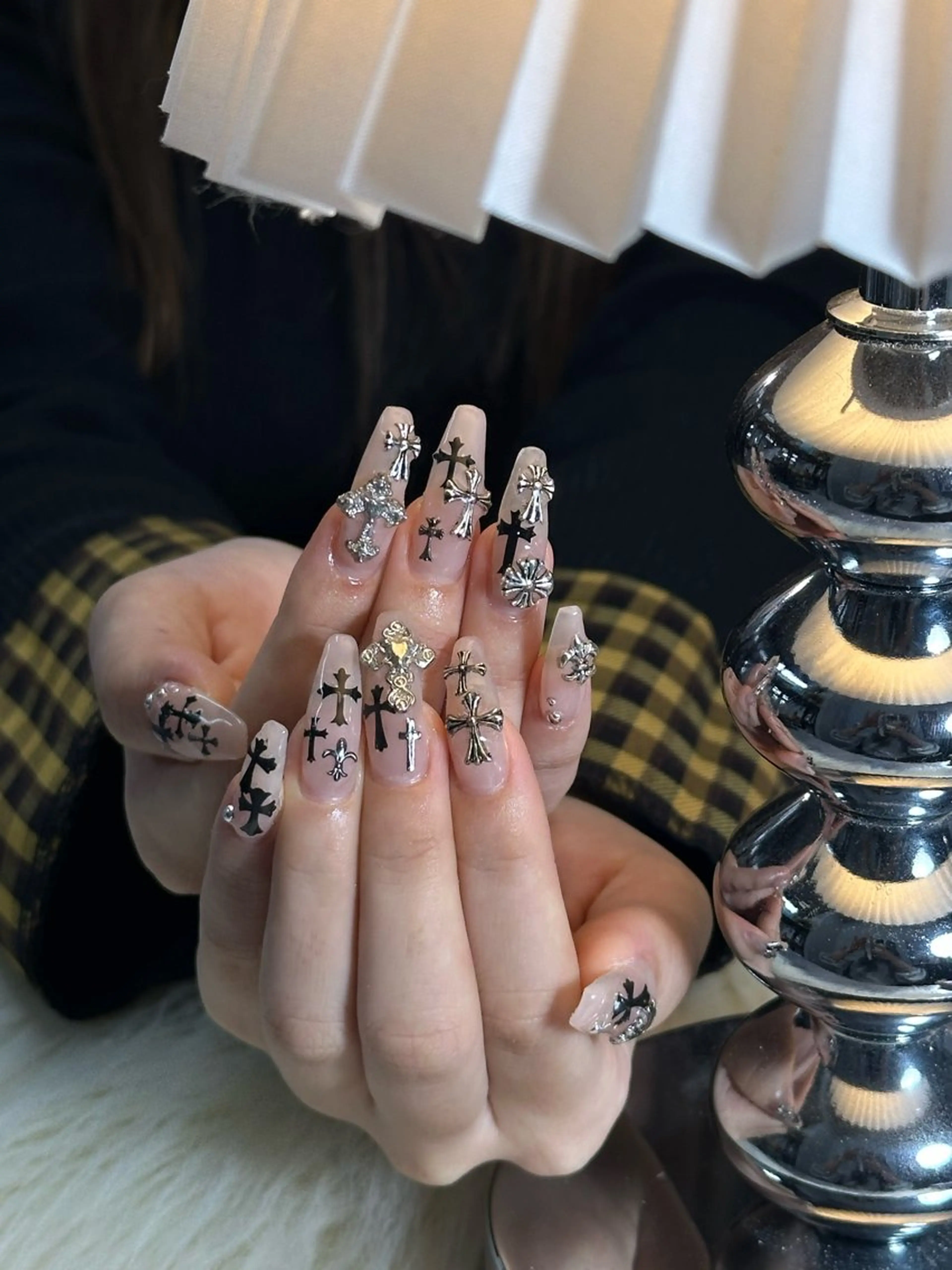 ネイル ハンドネイル if Hair＆Nail Salon所属・IKA /海外ネイル /個性派/ワンホンのネイルデザイン