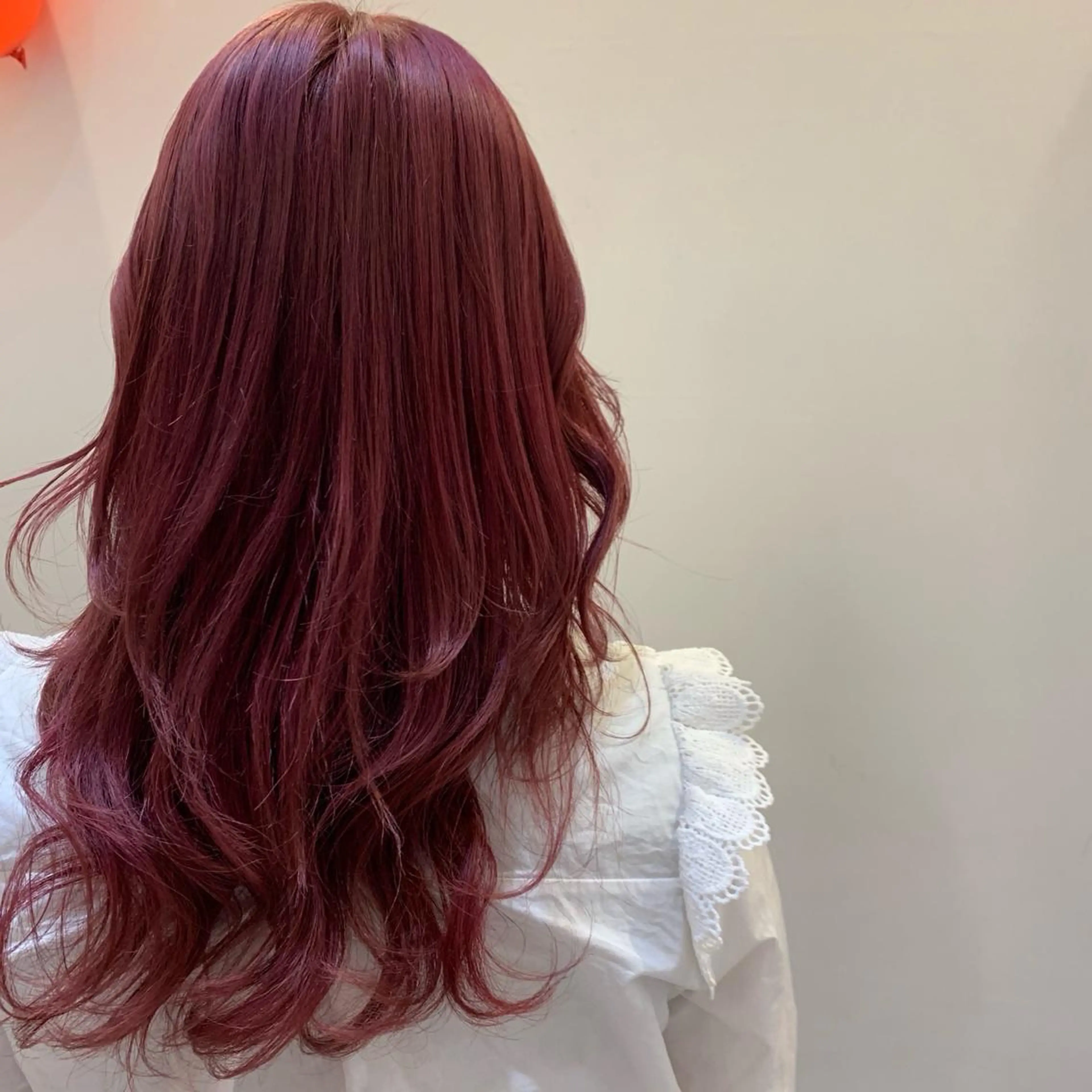 セミロング しもかわ かほのヘアスタイル