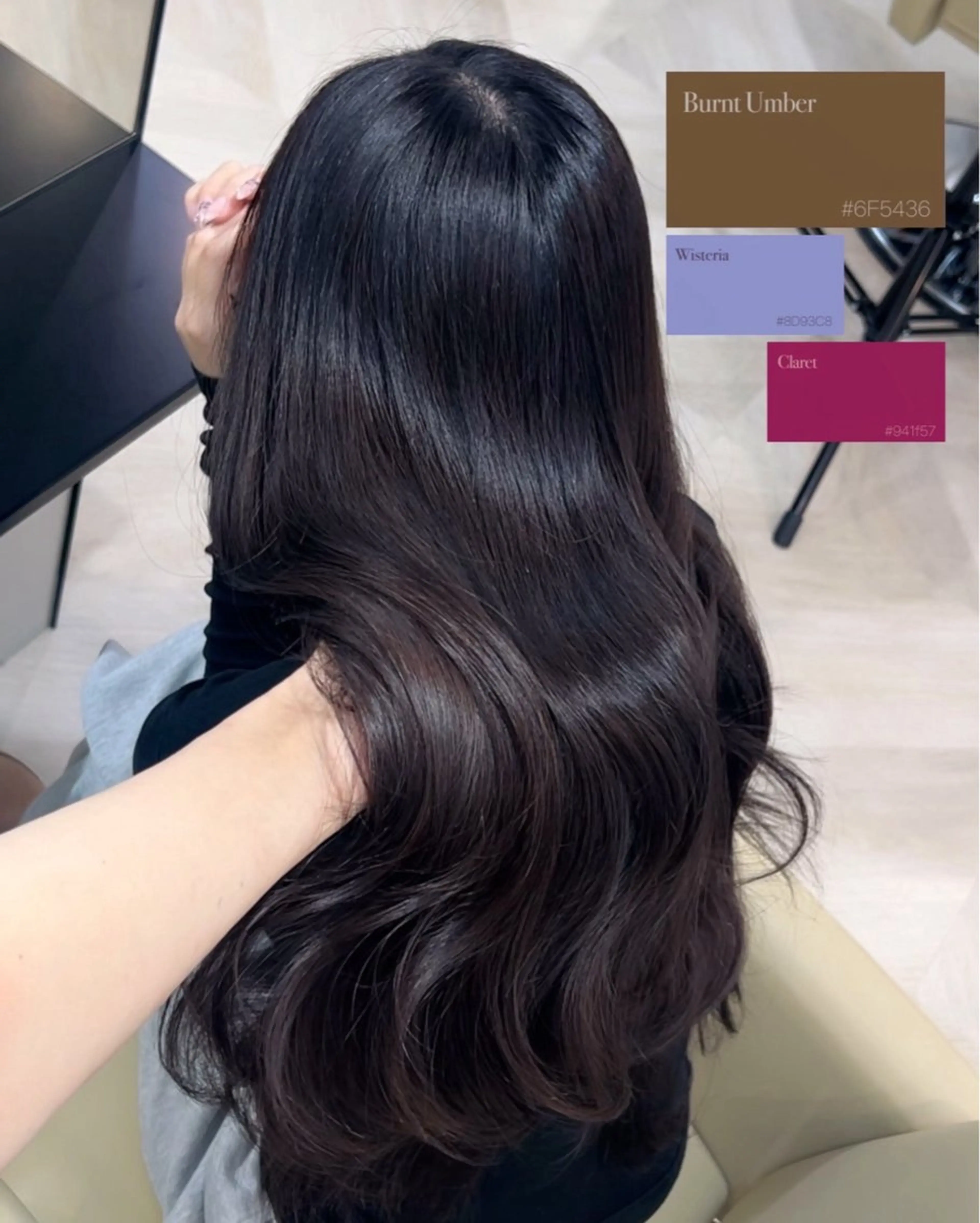 ロング ヘアカラー 結 菜のヘアスタイル