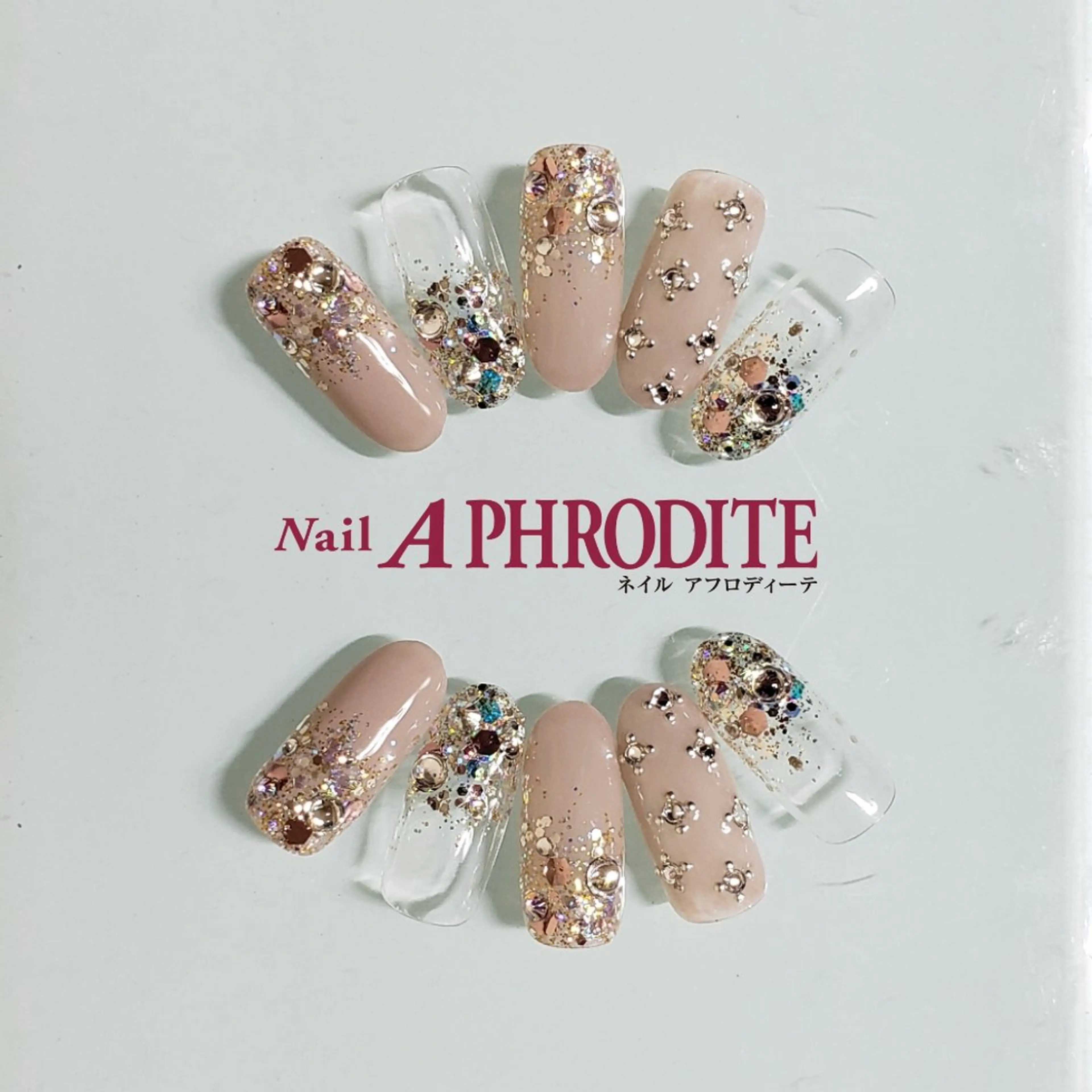 ネイル ジェルネイル ニュアンスネイル スカルプネイル ソフトジェル ネイルチップ ハンドネイル Nail  Aphroditeのネイルデザイン