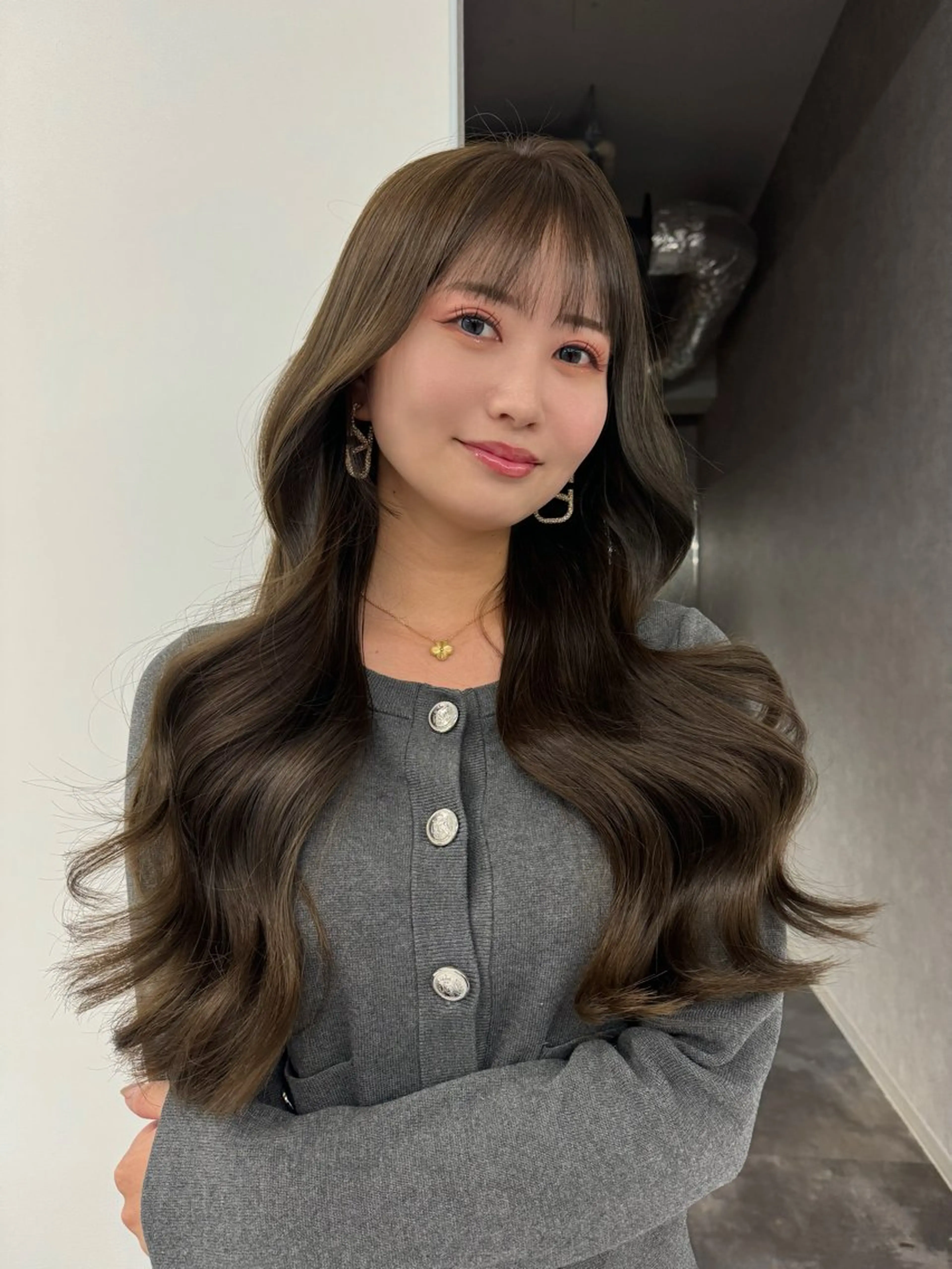 ロング Rita/髪質改善 /透明感カラーのヘアスタイル