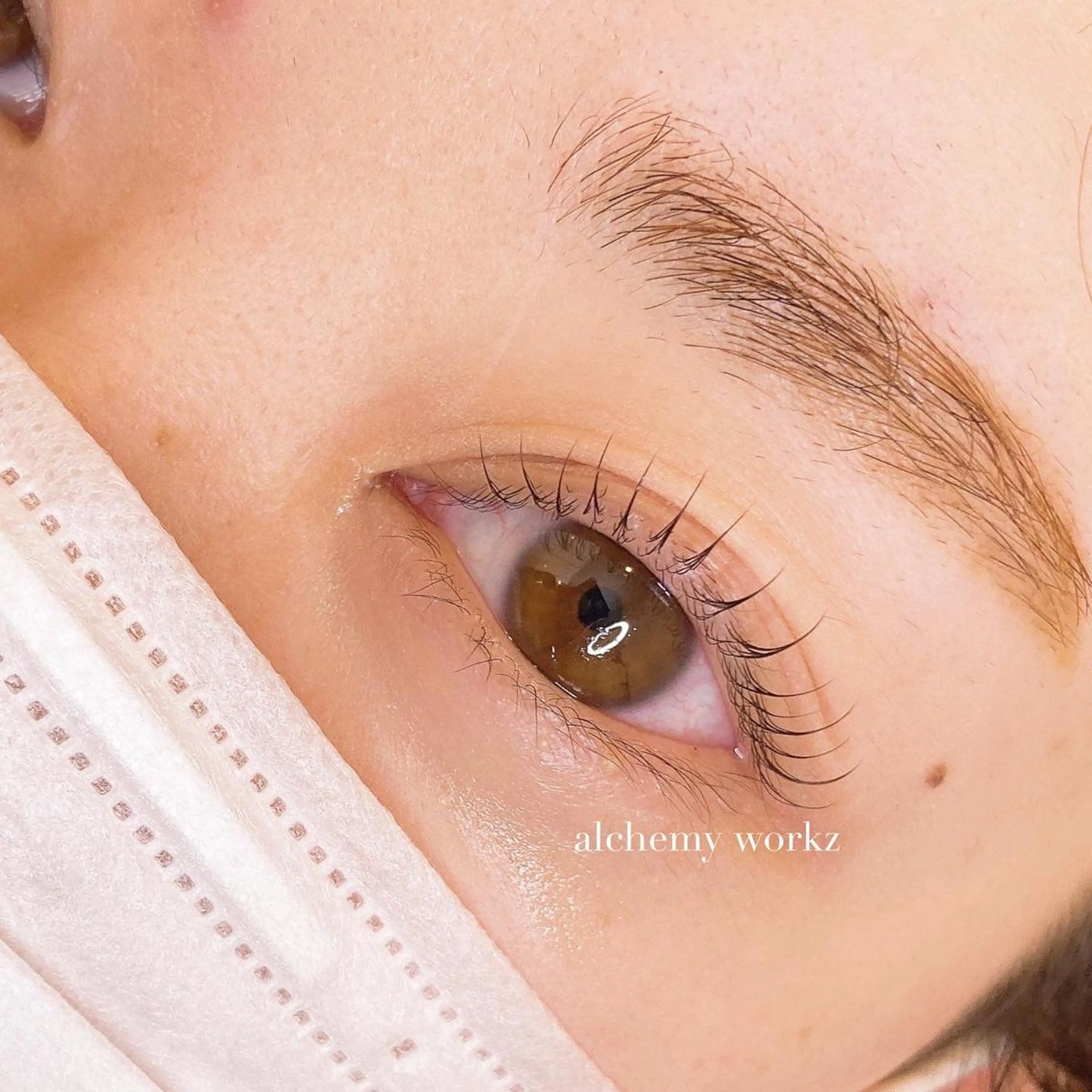 マツエク・マツパ alchemy workzの眉毛・アイブロウイメージ
