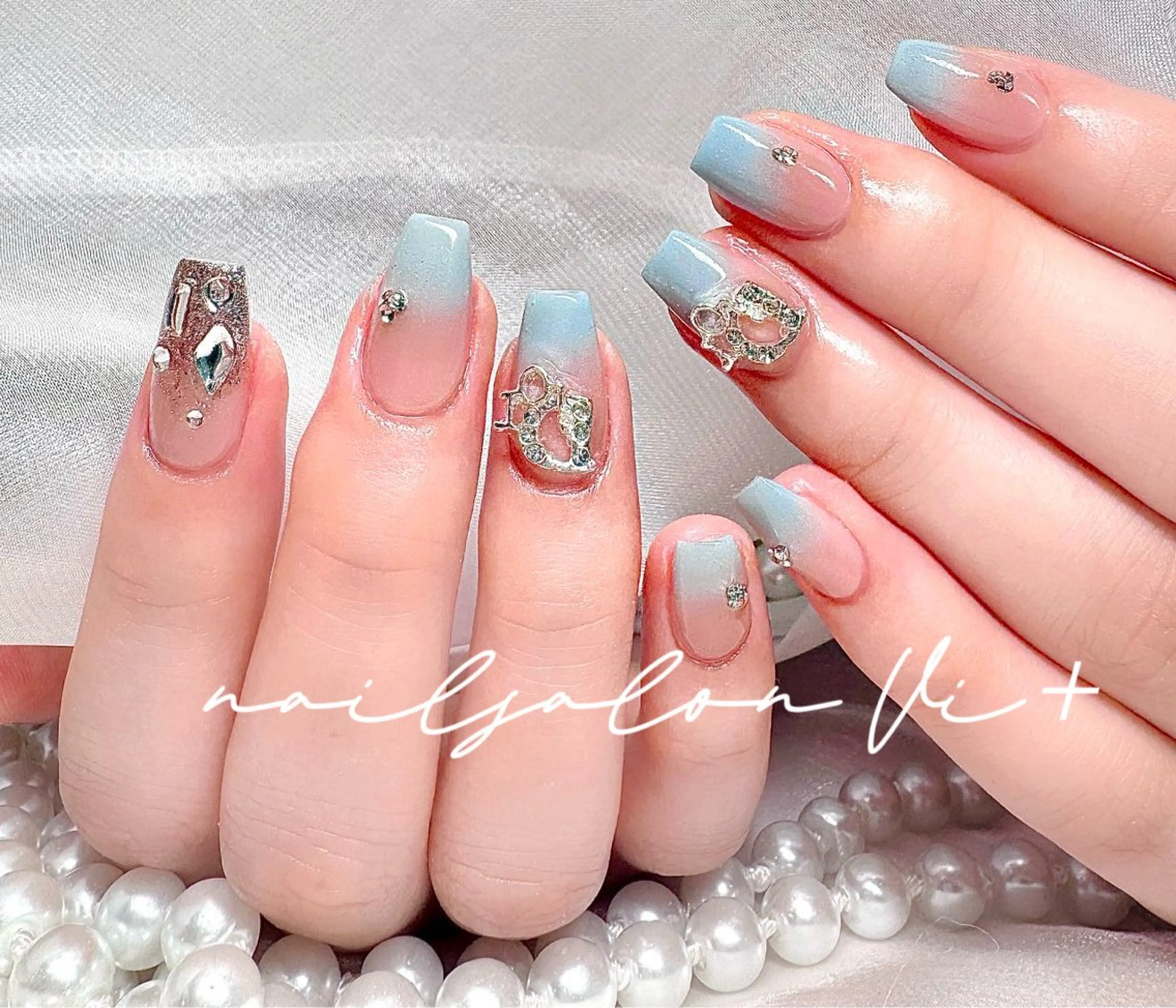 ネイル ハンドネイル ✨Nailsalon Vi+✨のネイルデザイン