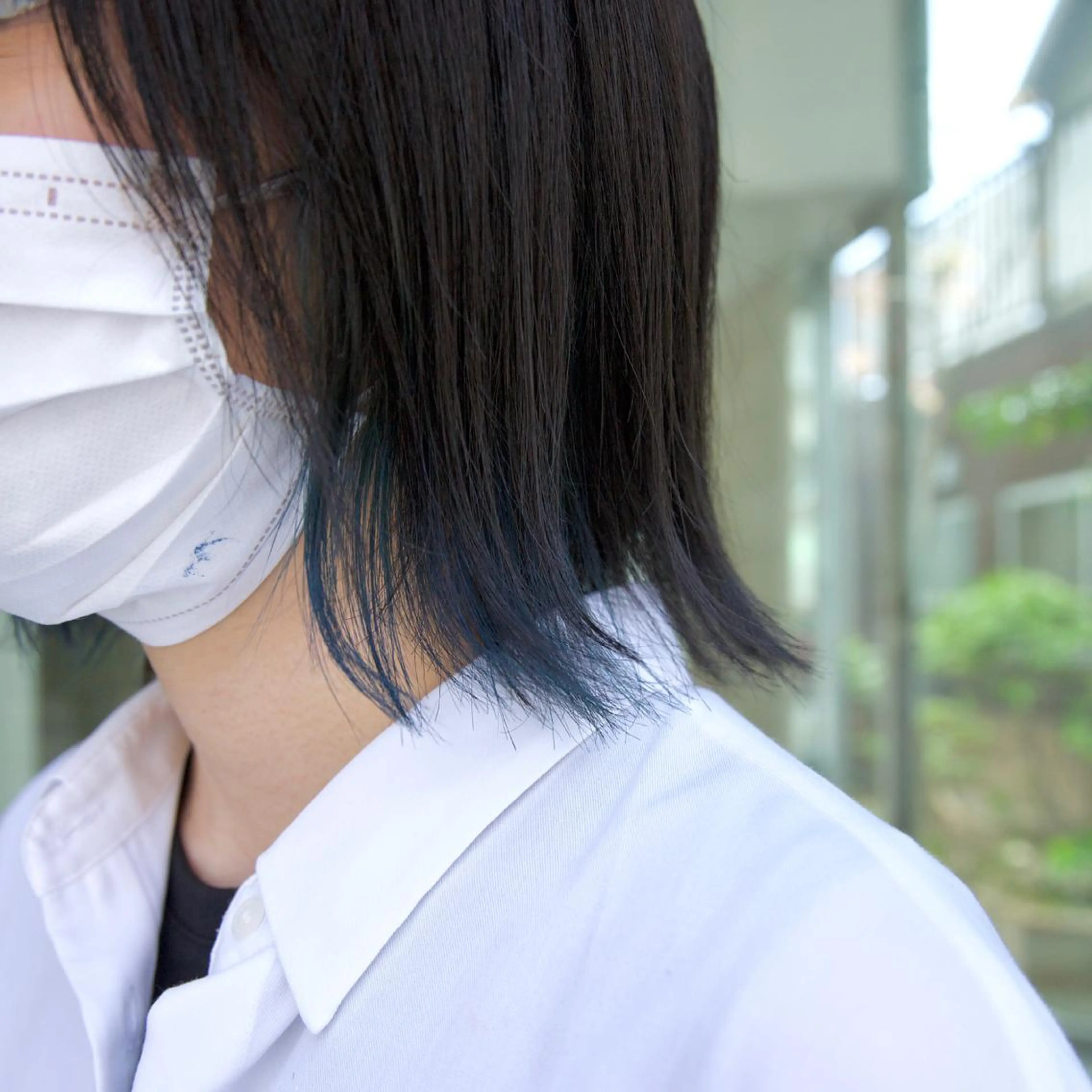 ミディアム カラー fio マナミのヘアスタイル