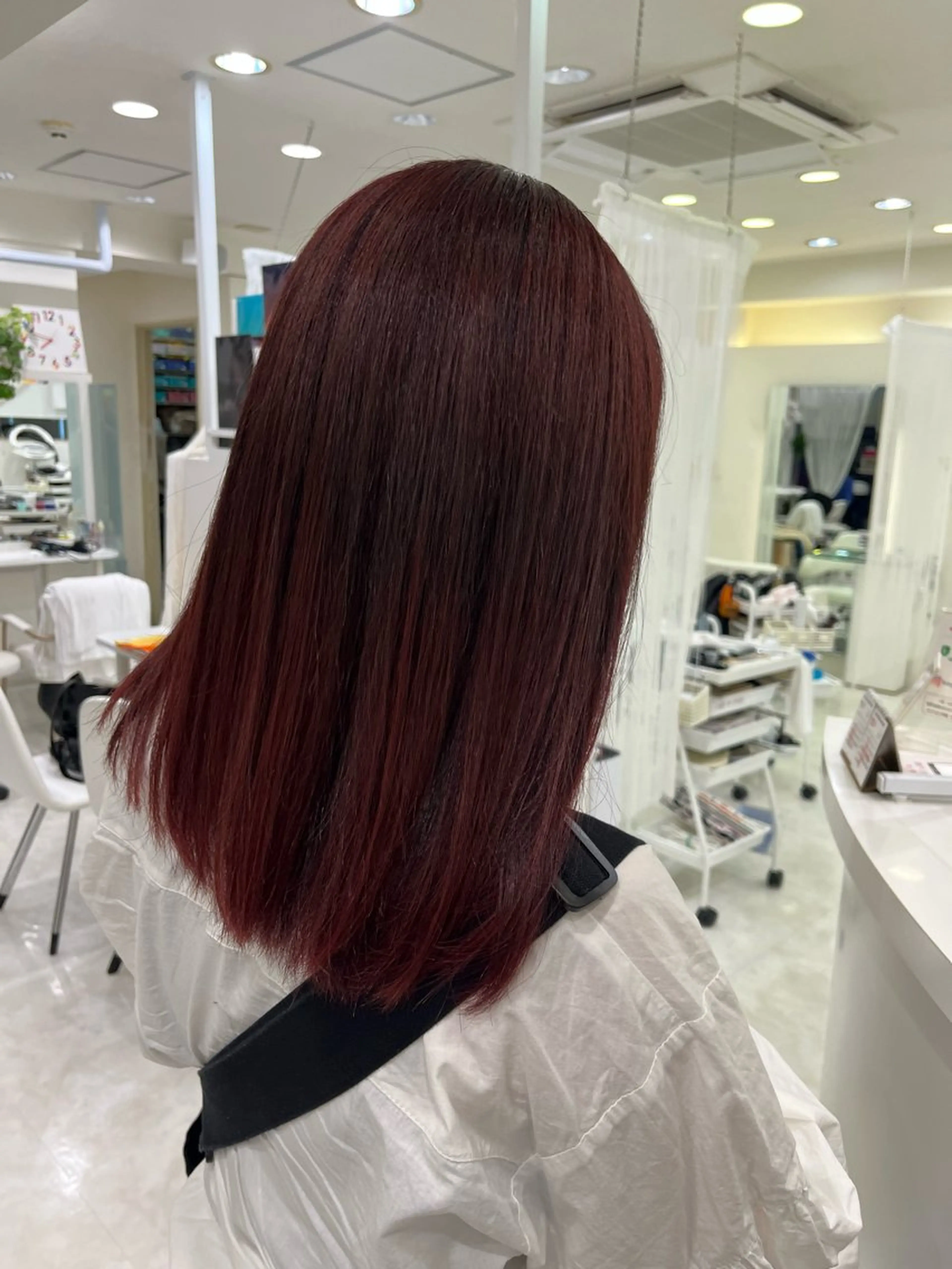 ロング カラー レッドカラー カット ヘアカラー hair  Freak所属・山森 大地のヘアスタイル