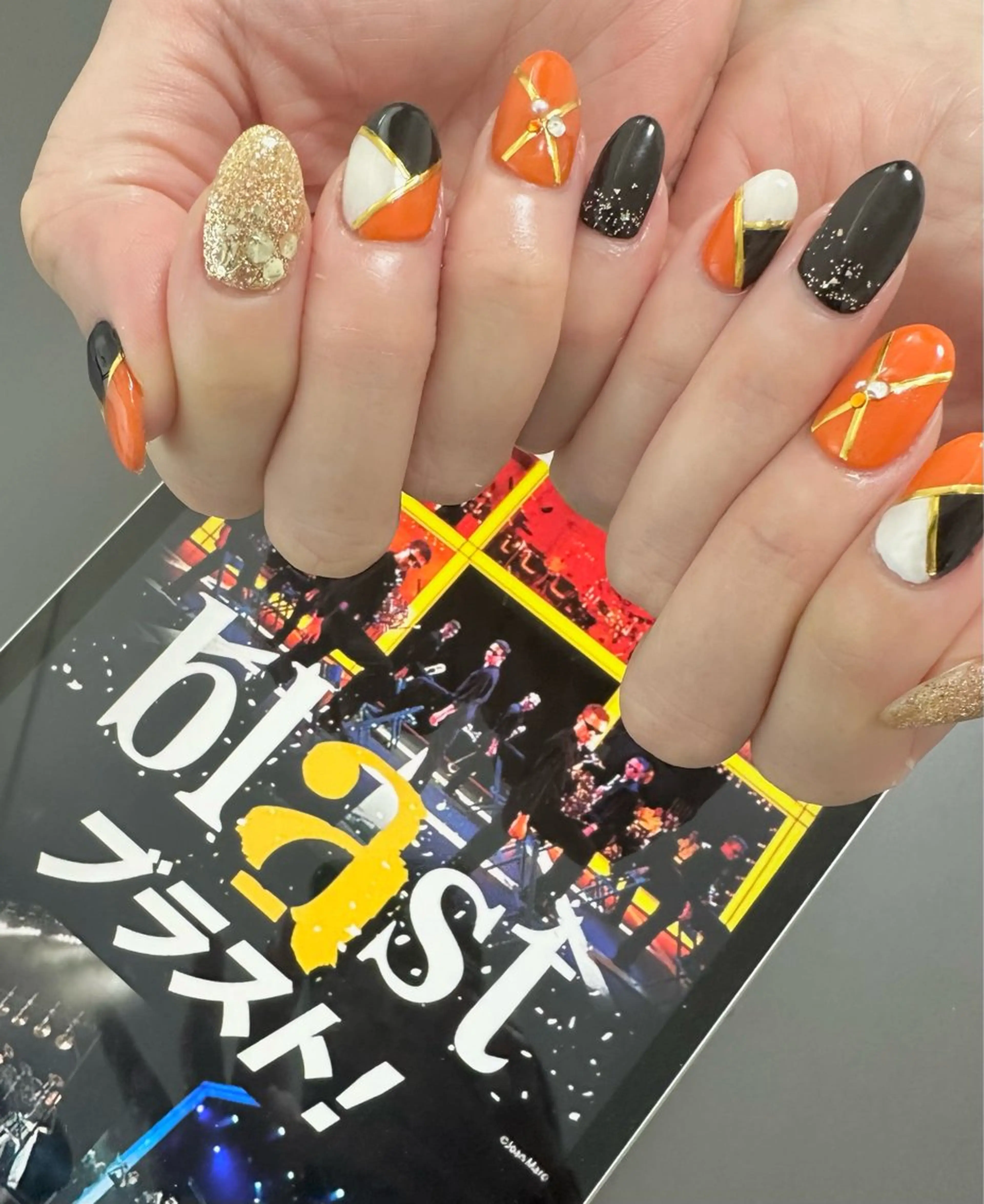 ネイル 12 designのネイルデザイン