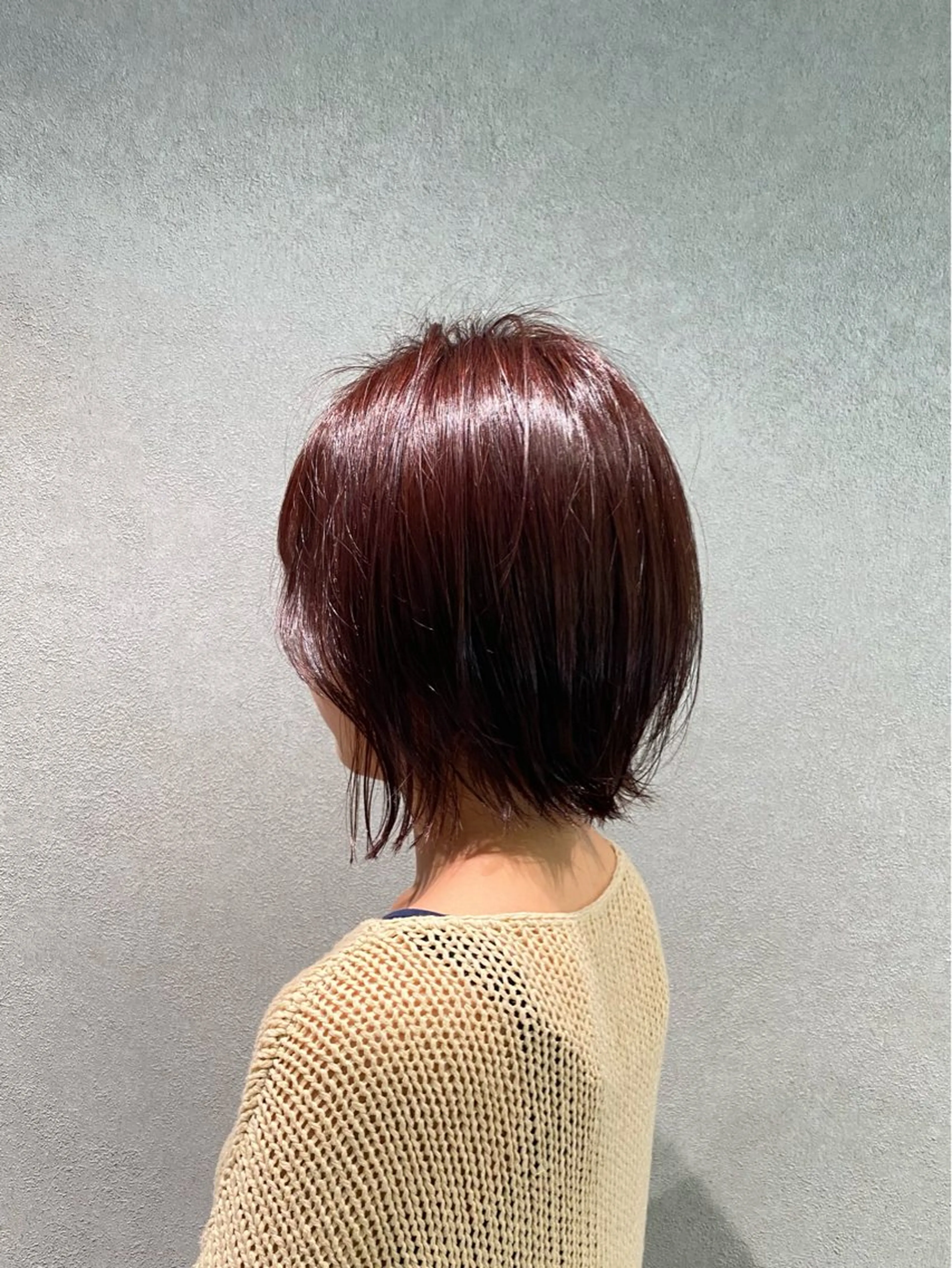 ショート カラー レッドカラー Chouette .ayakaのヘアスタイル