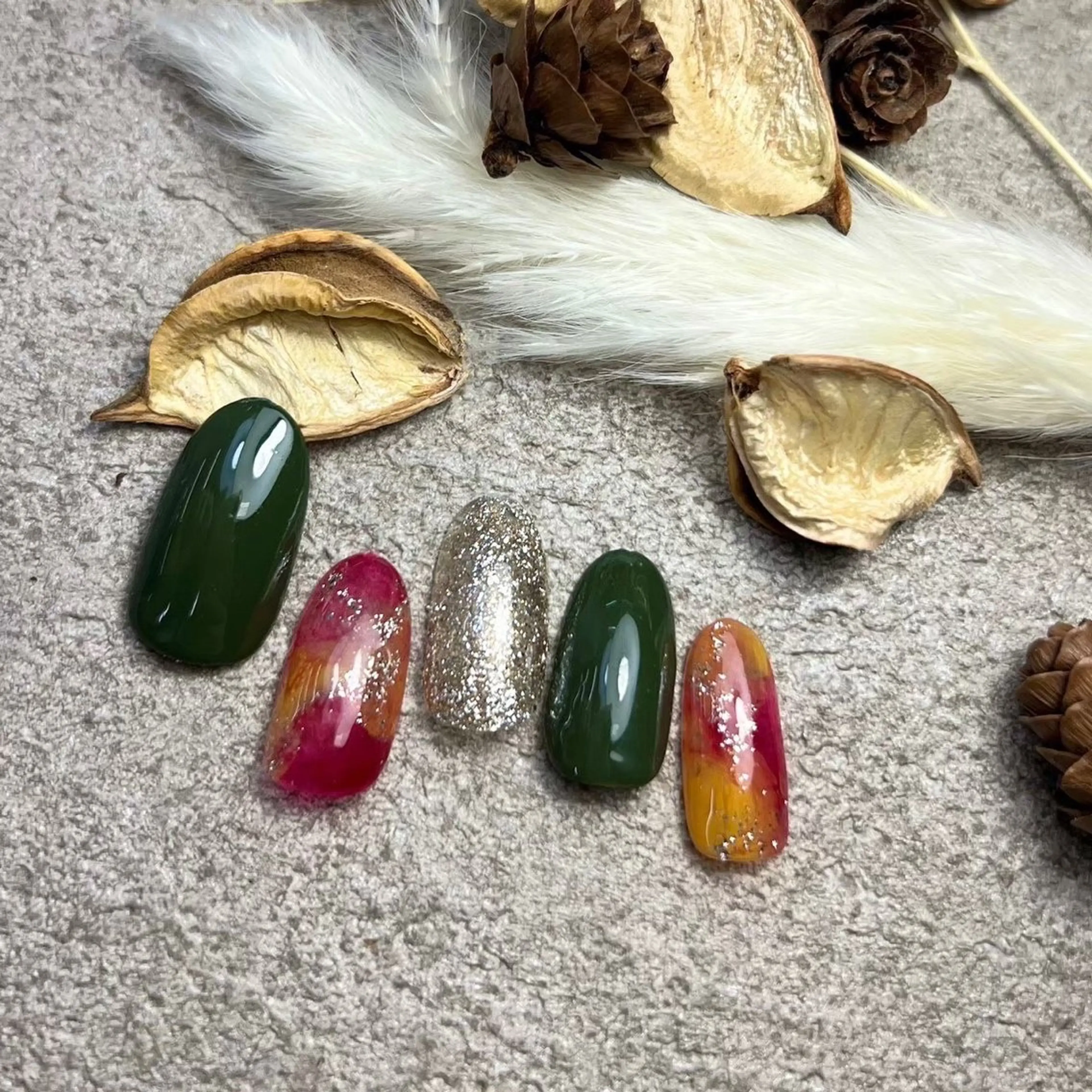 ネイル MAXKELLY Ayakaのネイルデザイン