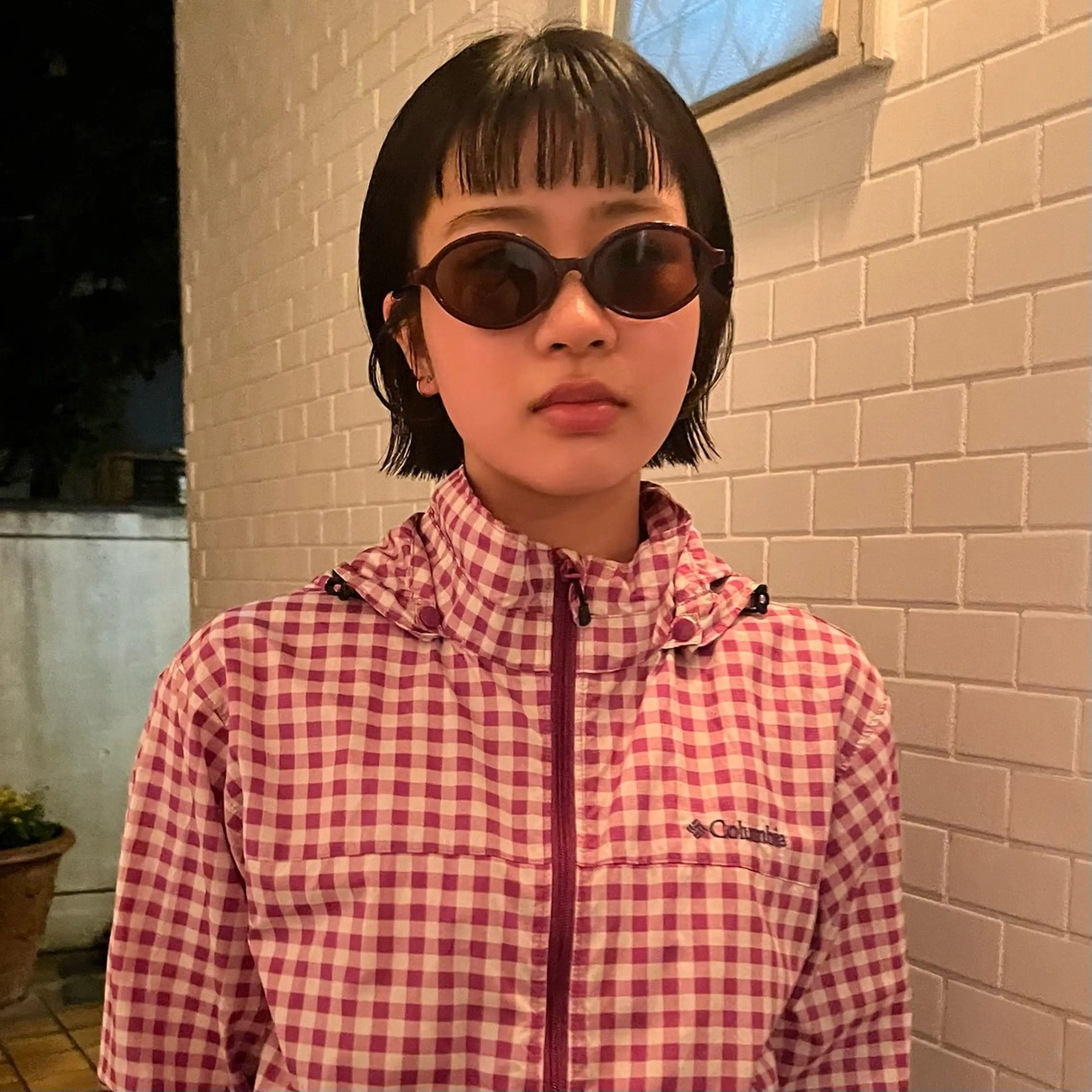 ショート ボブ オン眉 レイヤー/ベージュ mikuのヘアスタイル