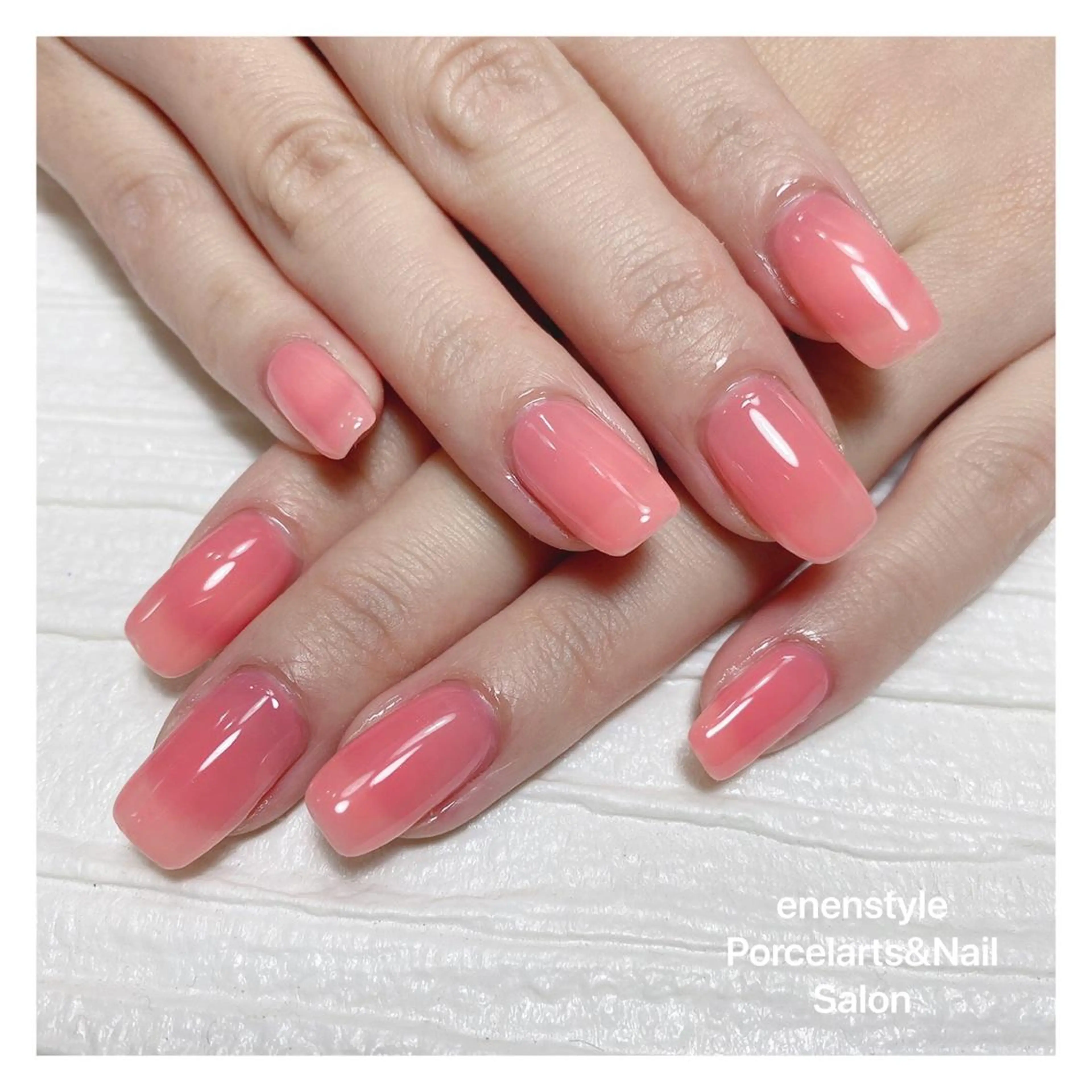 ミディアム ネイル 👑enen style👑のネイルデザイン