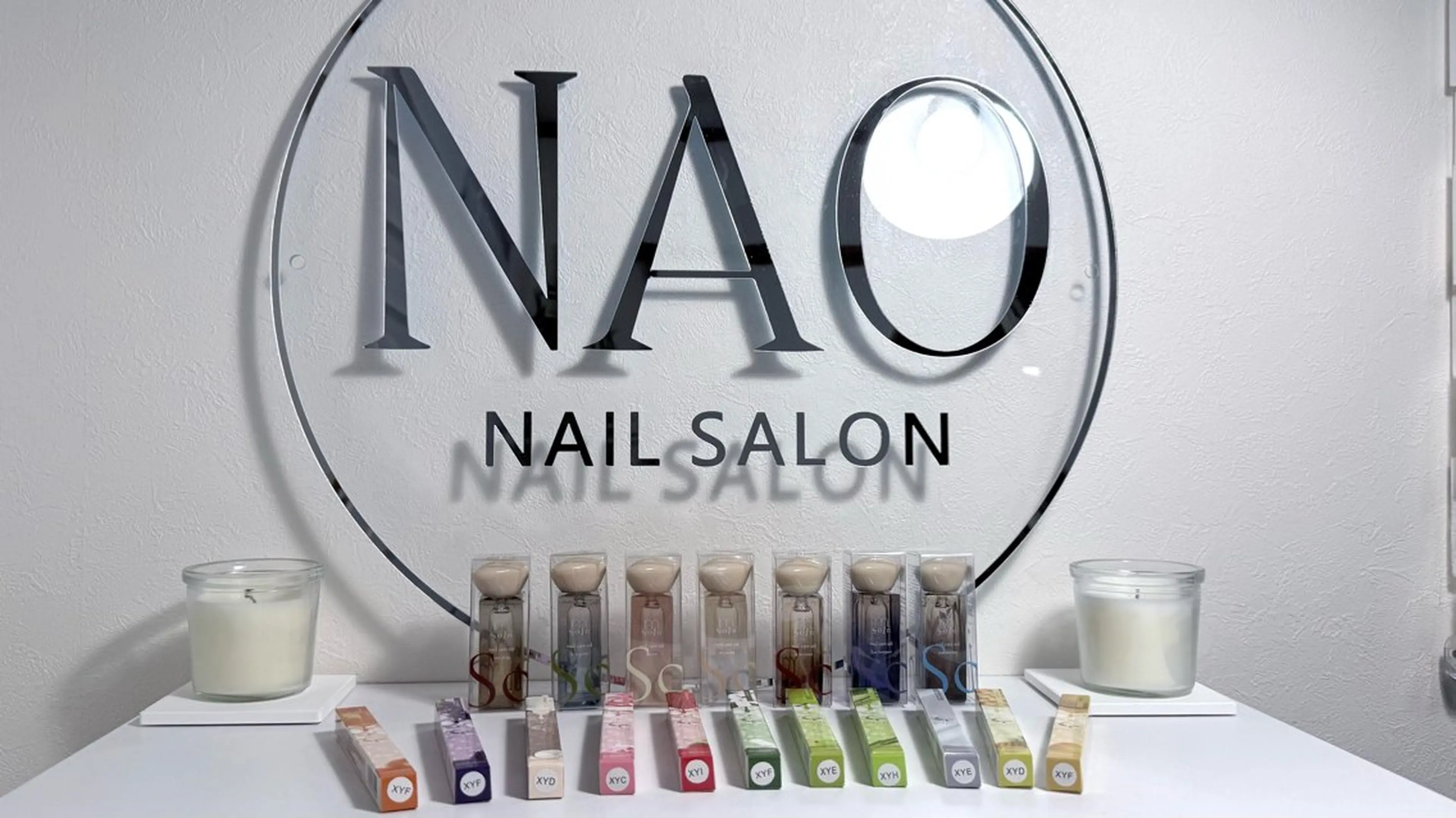 ネイル ナオネイルサロン所属・オトヤ ナオミのネイルデザイン