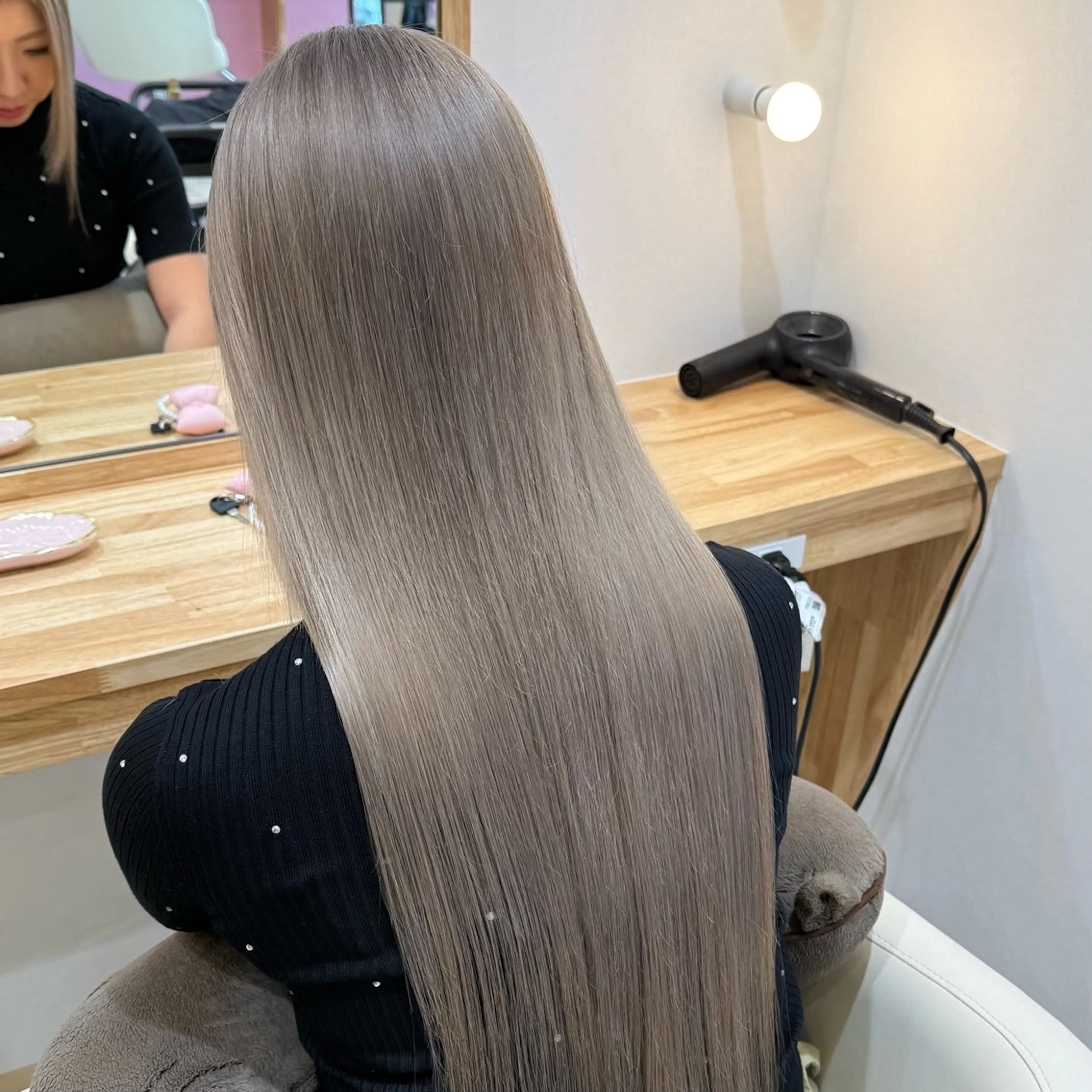 ロング カラー カット ヘアカラー トリートメント 柔らかいcolor ￤韓国￤🩰マユ🩰のヘアスタイル