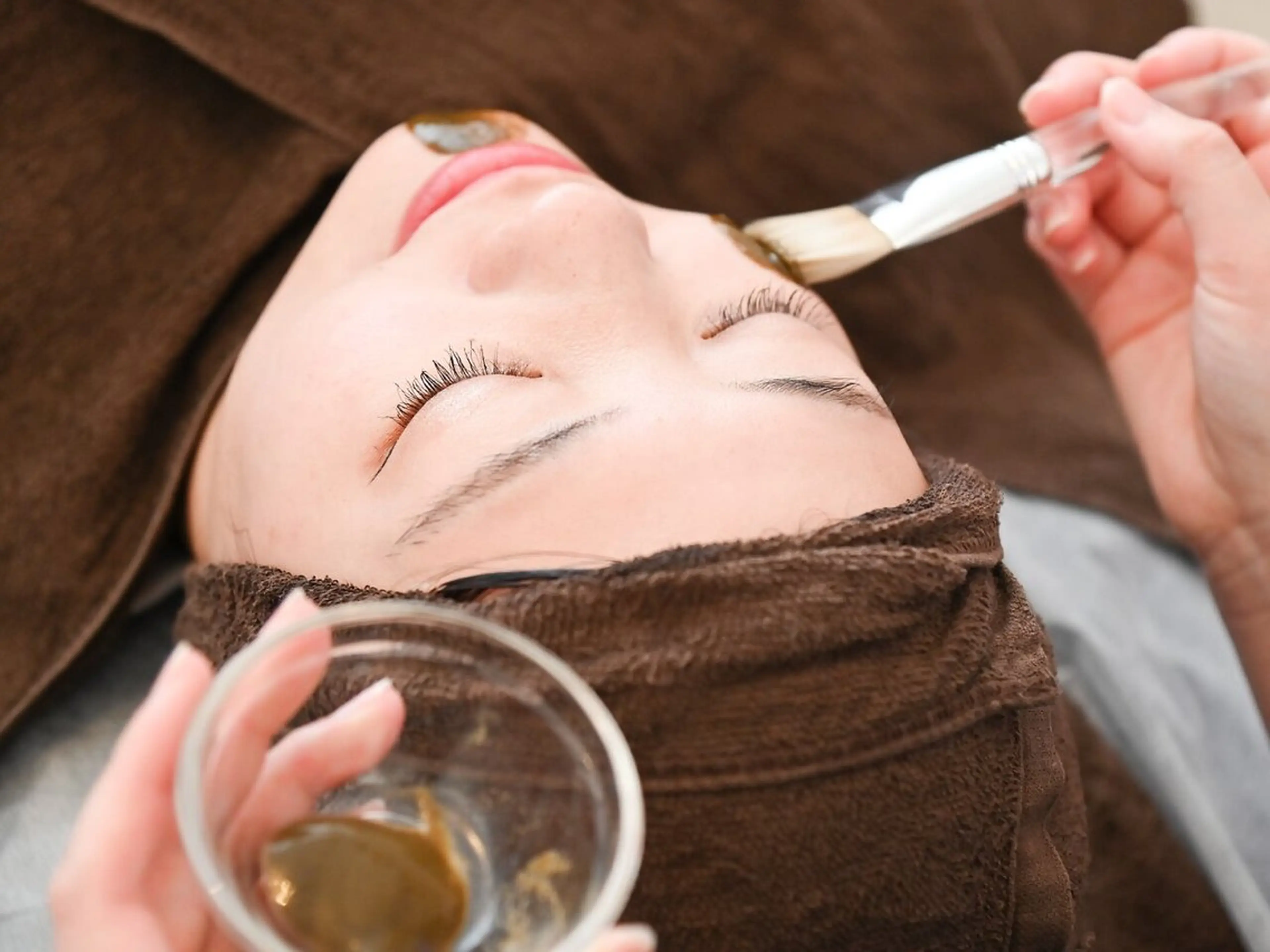 ハーブピーリング(剥離なし)× 黒炭パック【口コミ必須⭐︎】の写真