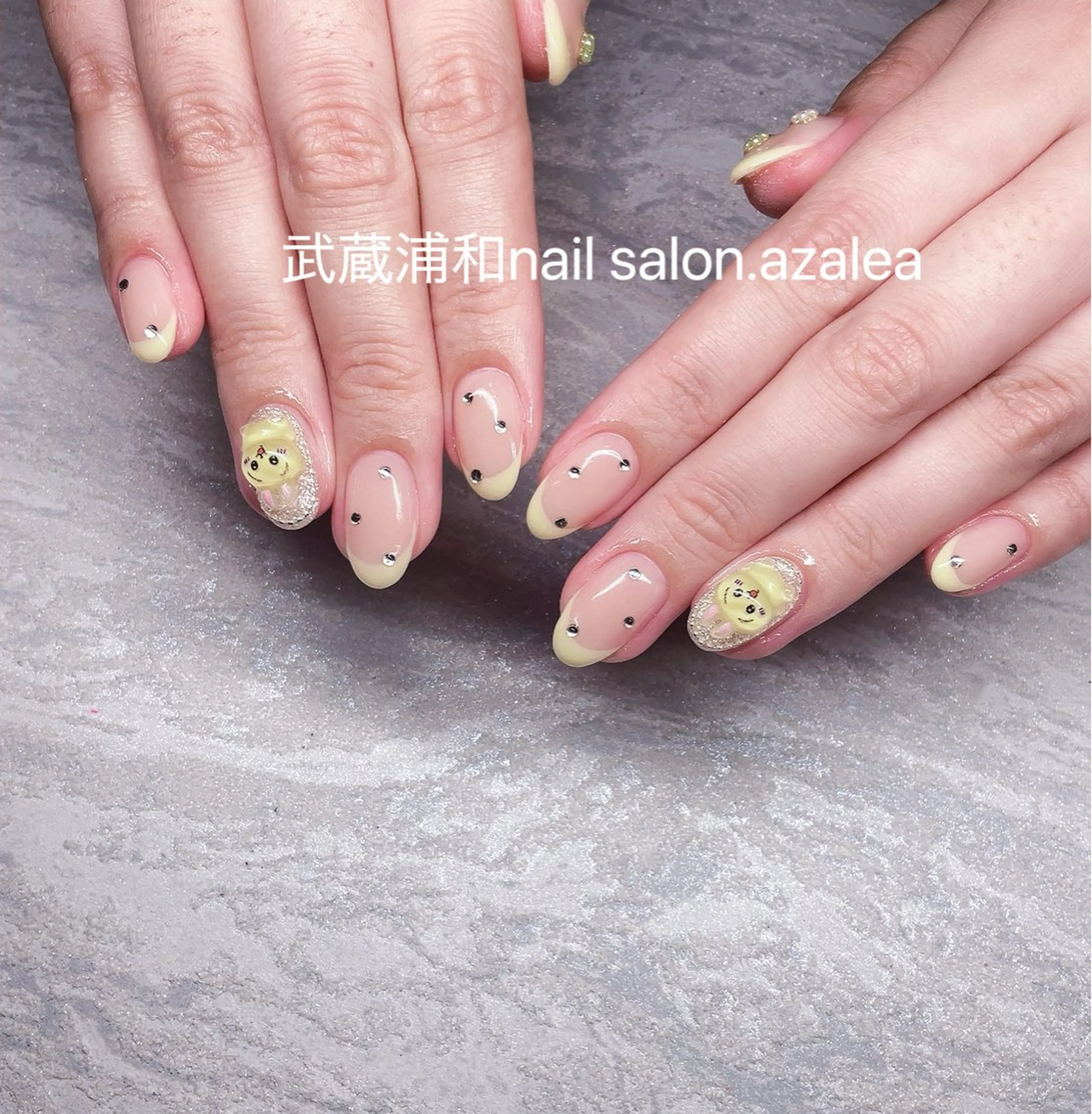 ネイル ハンドネイル R inのネイルデザイン