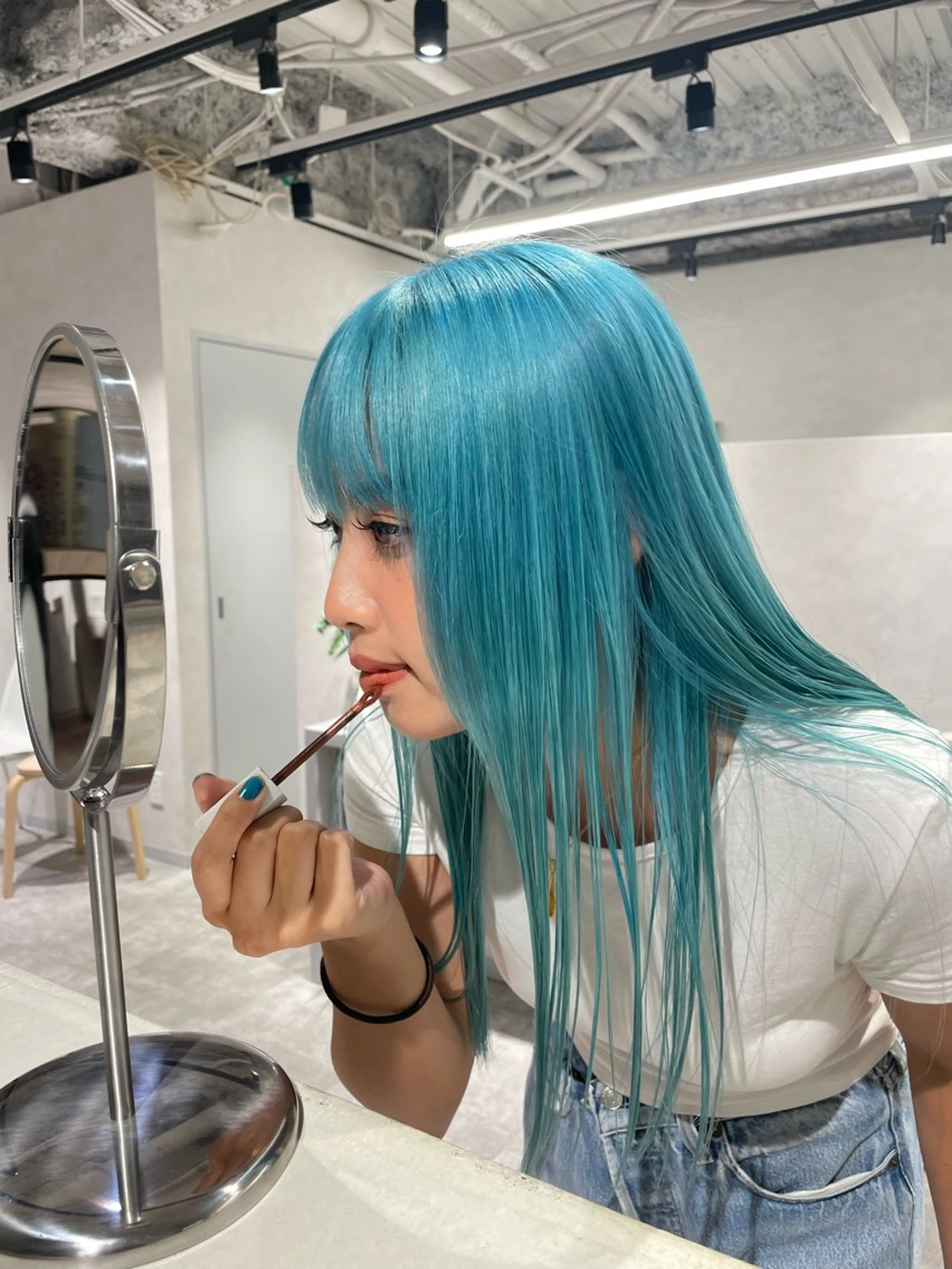 🌻ハイトーン〈ブリーチ有りダブルカラー＋さら艶トリートメント＋超音波アイロン付き〉🌻の写真