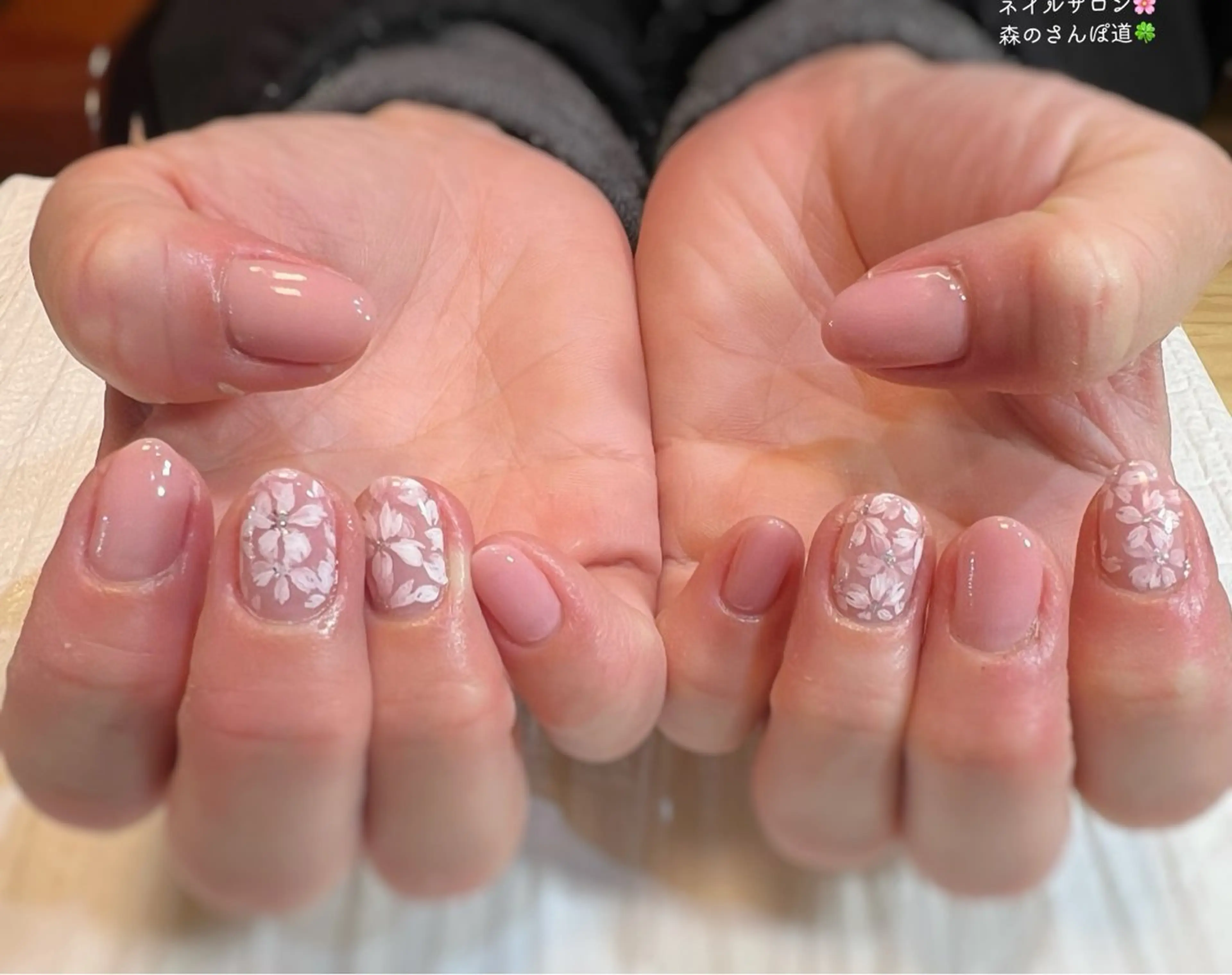ネイル ハンドネイル 森のさんぽ道所属・ショートネイル 森のさんぽ道のネイルデザイン