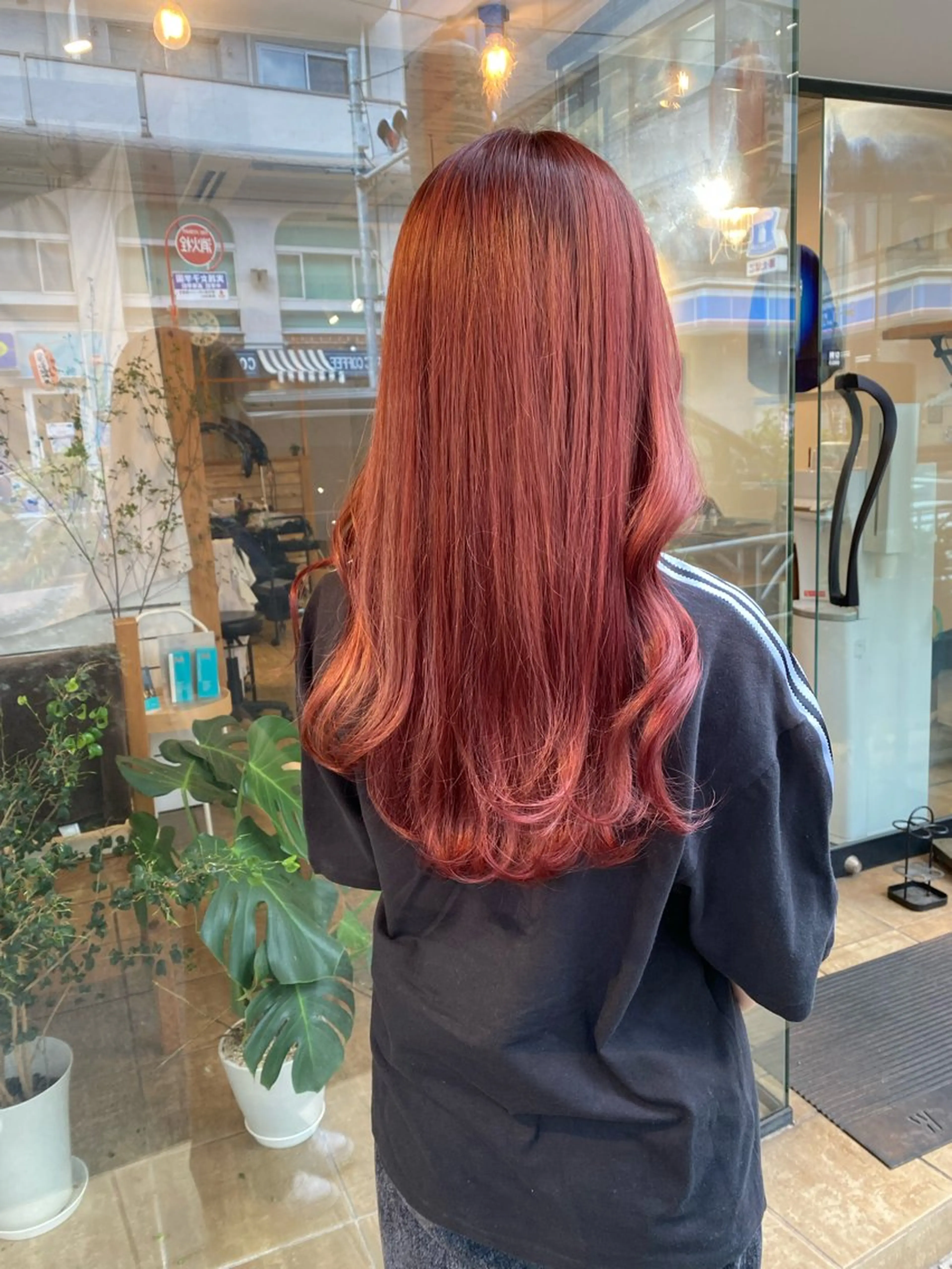 セミロング カラー Joule銀座 石山あやのヘアスタイル