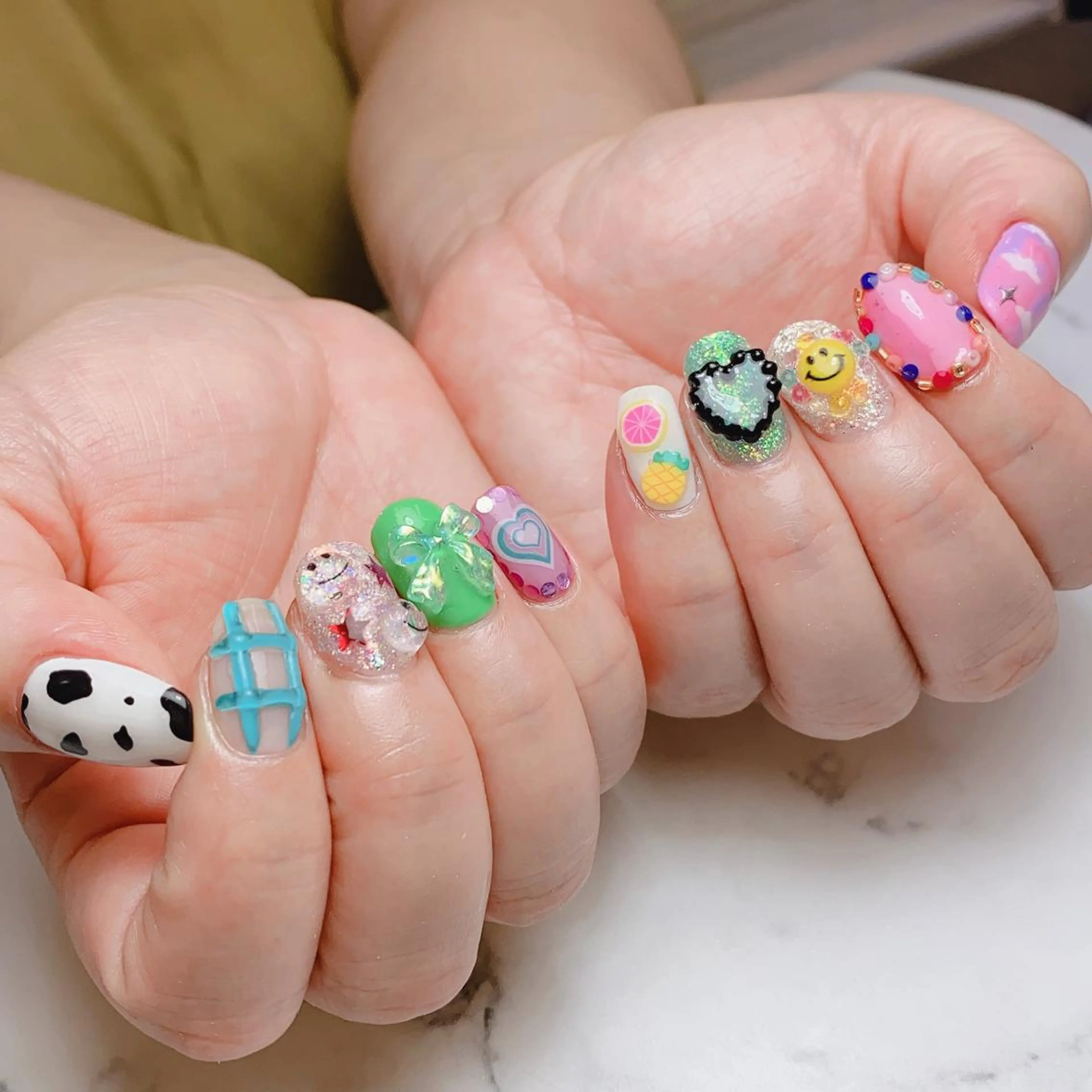 ネイル 石原 夕華のネイルデザイン