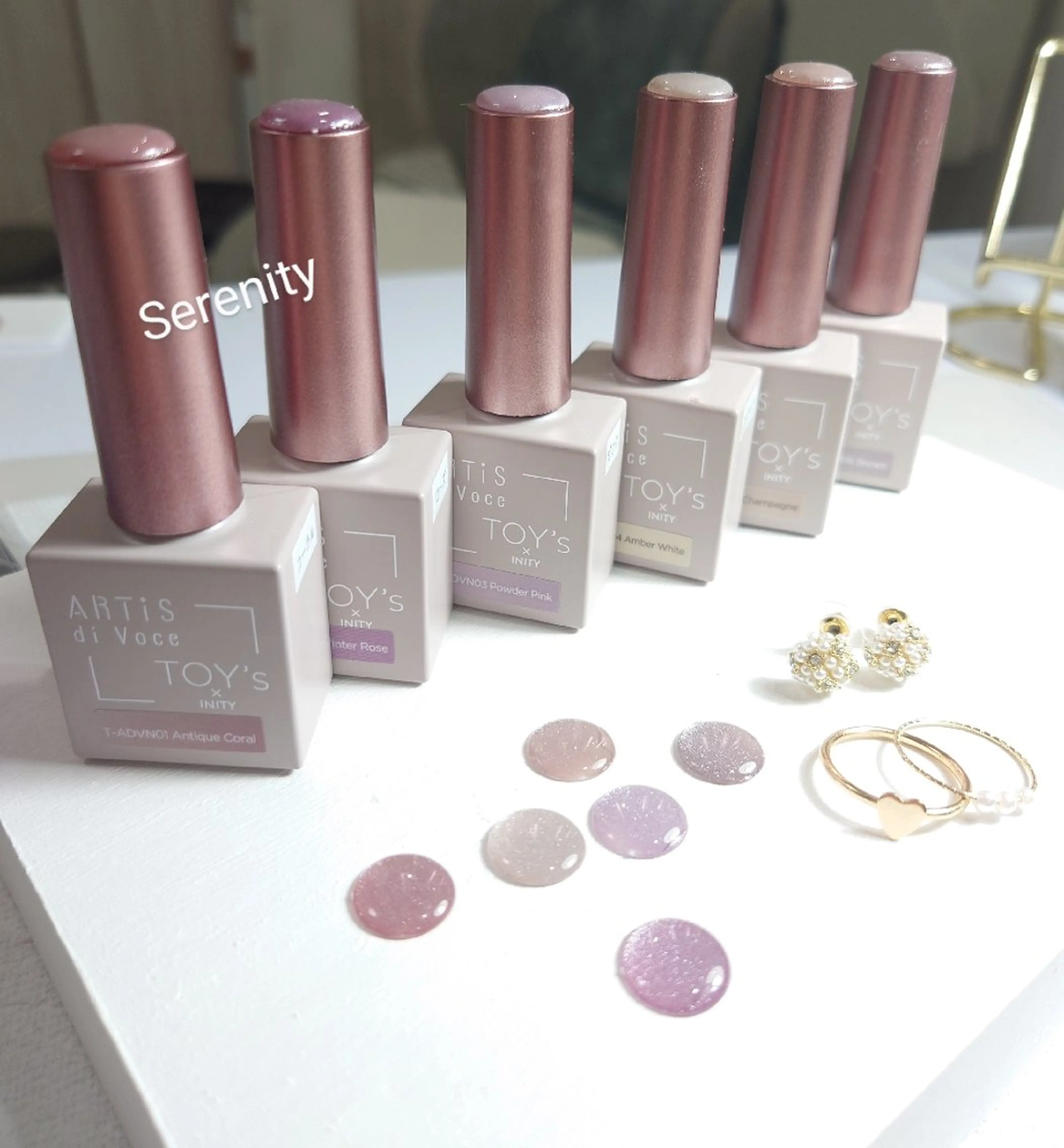 ネイル マグネットネイル nail  serenityのネイルデザイン