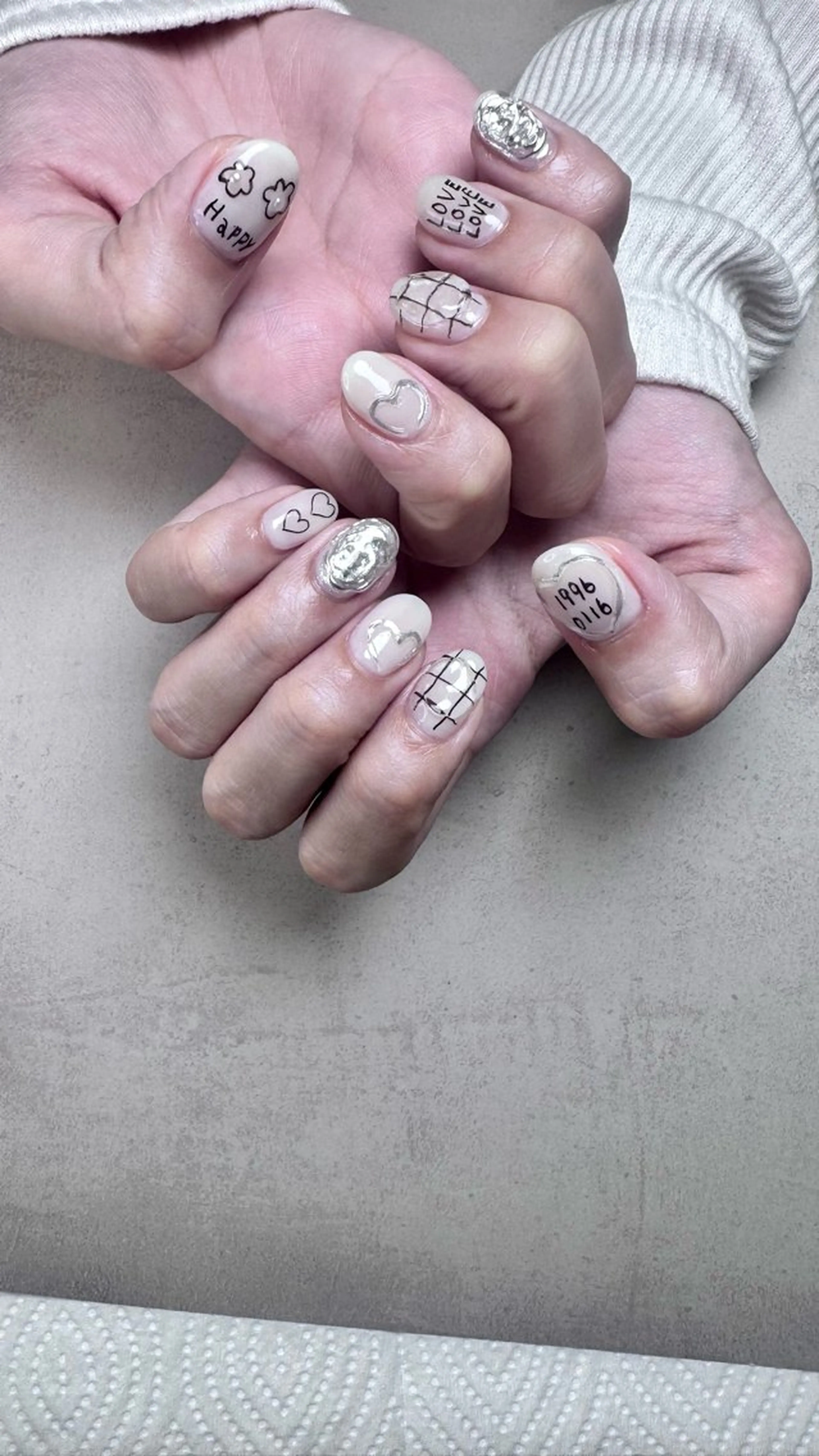 ネイル ニュアンスネイル ハンドネイル ハンドケア Atelier Ariのネイルデザイン