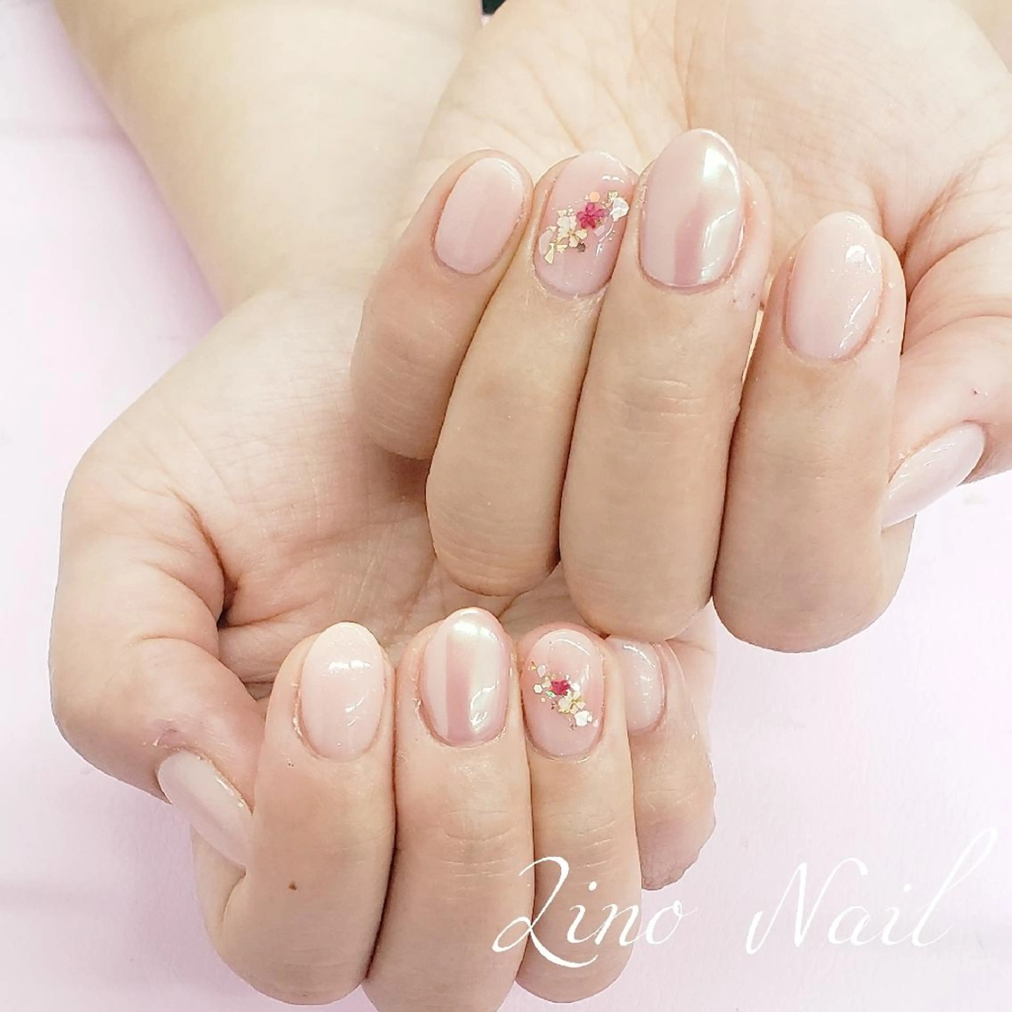 ネイル オーロラネイル カジュアル フラワーネイル ジェルネイル ミラーネイル ハンドネイル Lino Nailのネイルデザイン