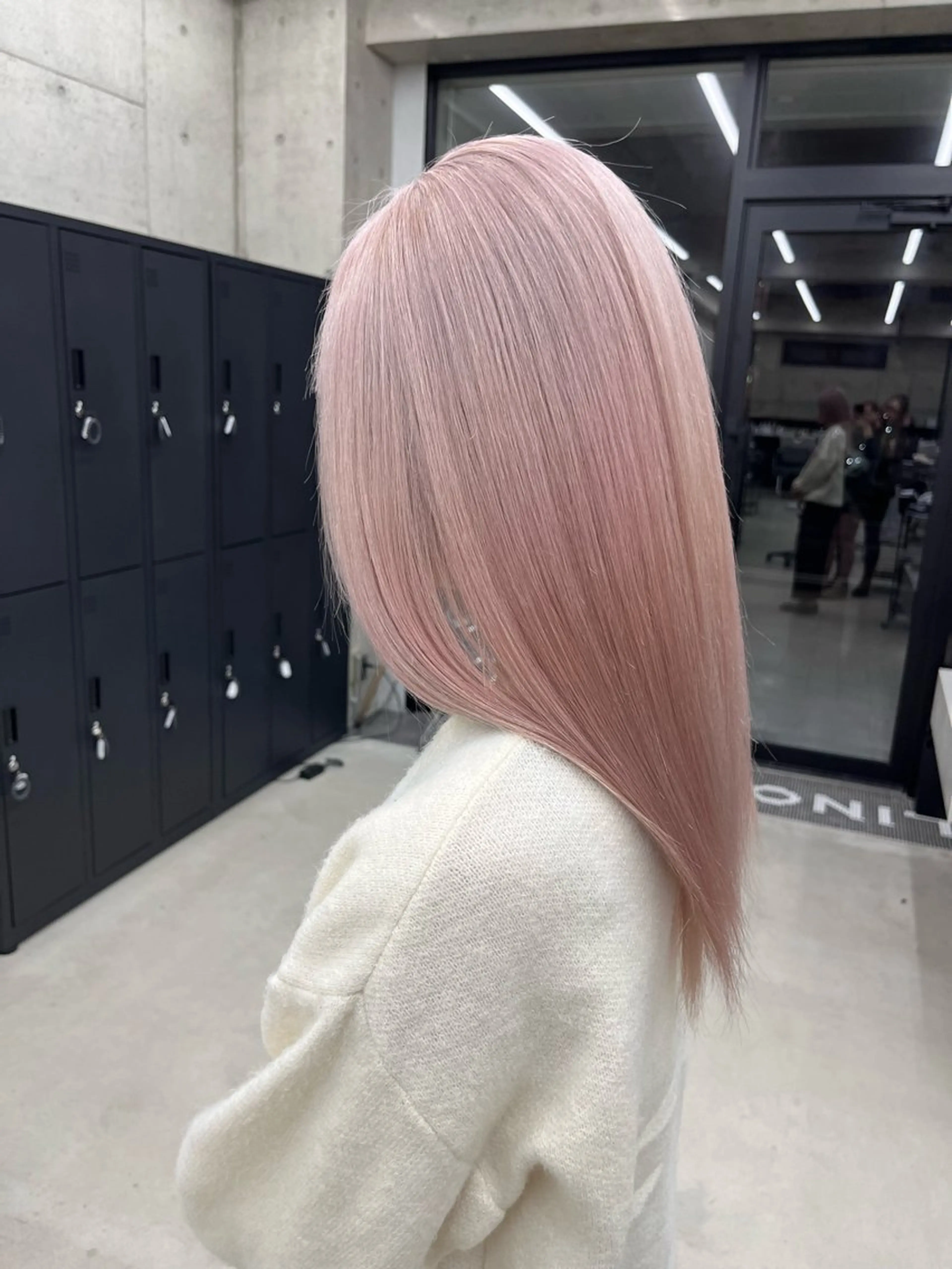 セミロング LINOET 名古屋所属・中道 晶のヘアスタイル