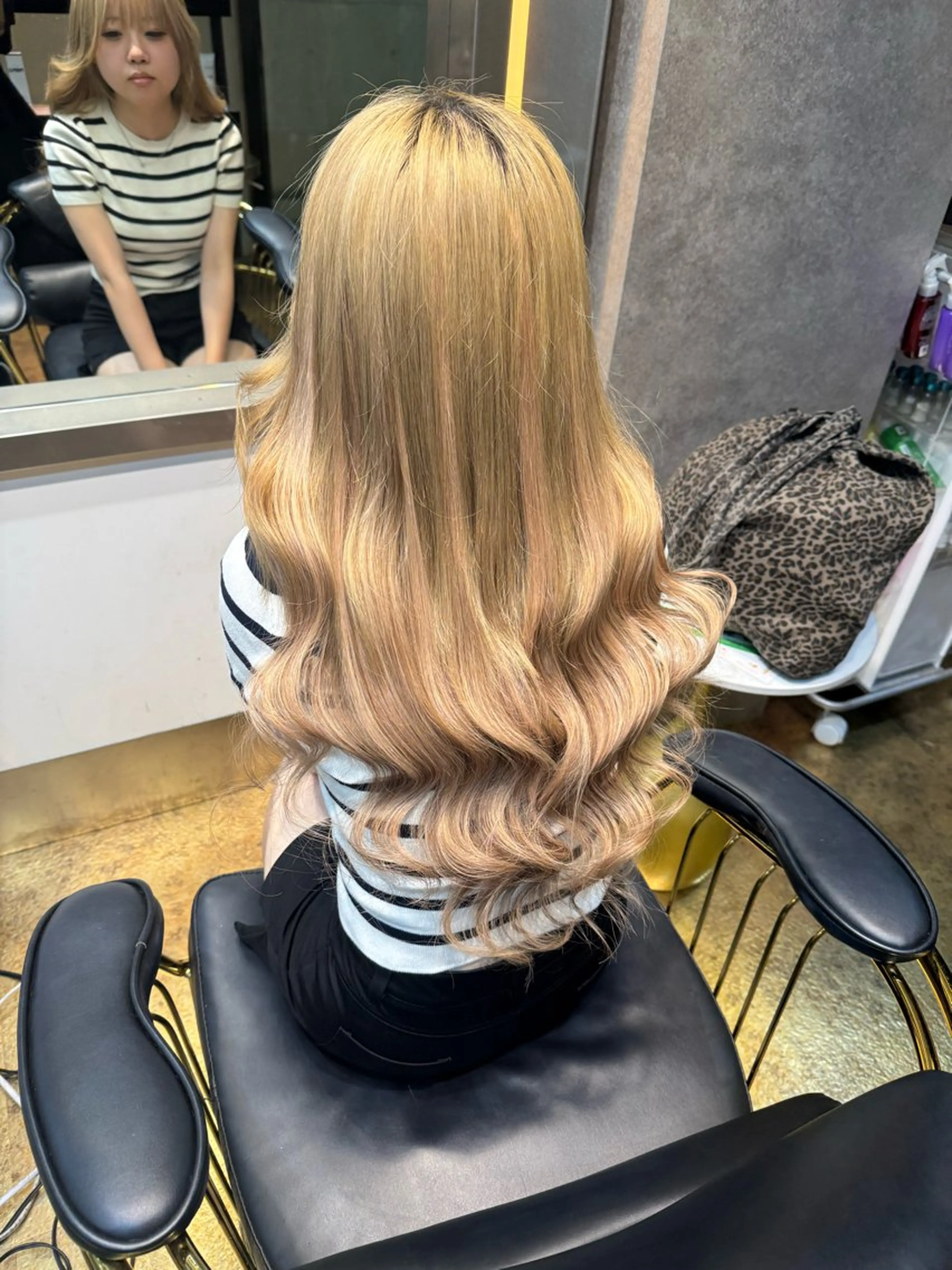 ロング EDeN Yurinaのヘアスタイル