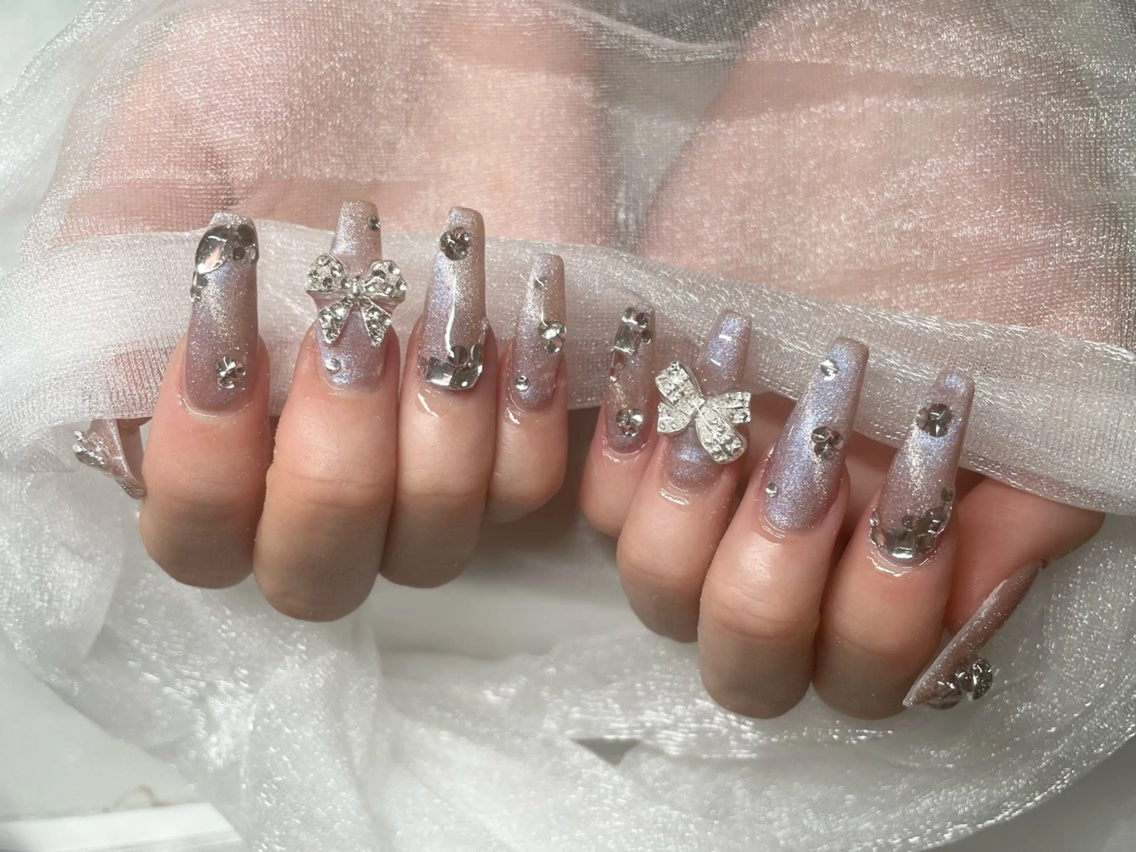 ネイル ハンドネイル Roi〈ロワ〉 Minakoのネイルデザイン