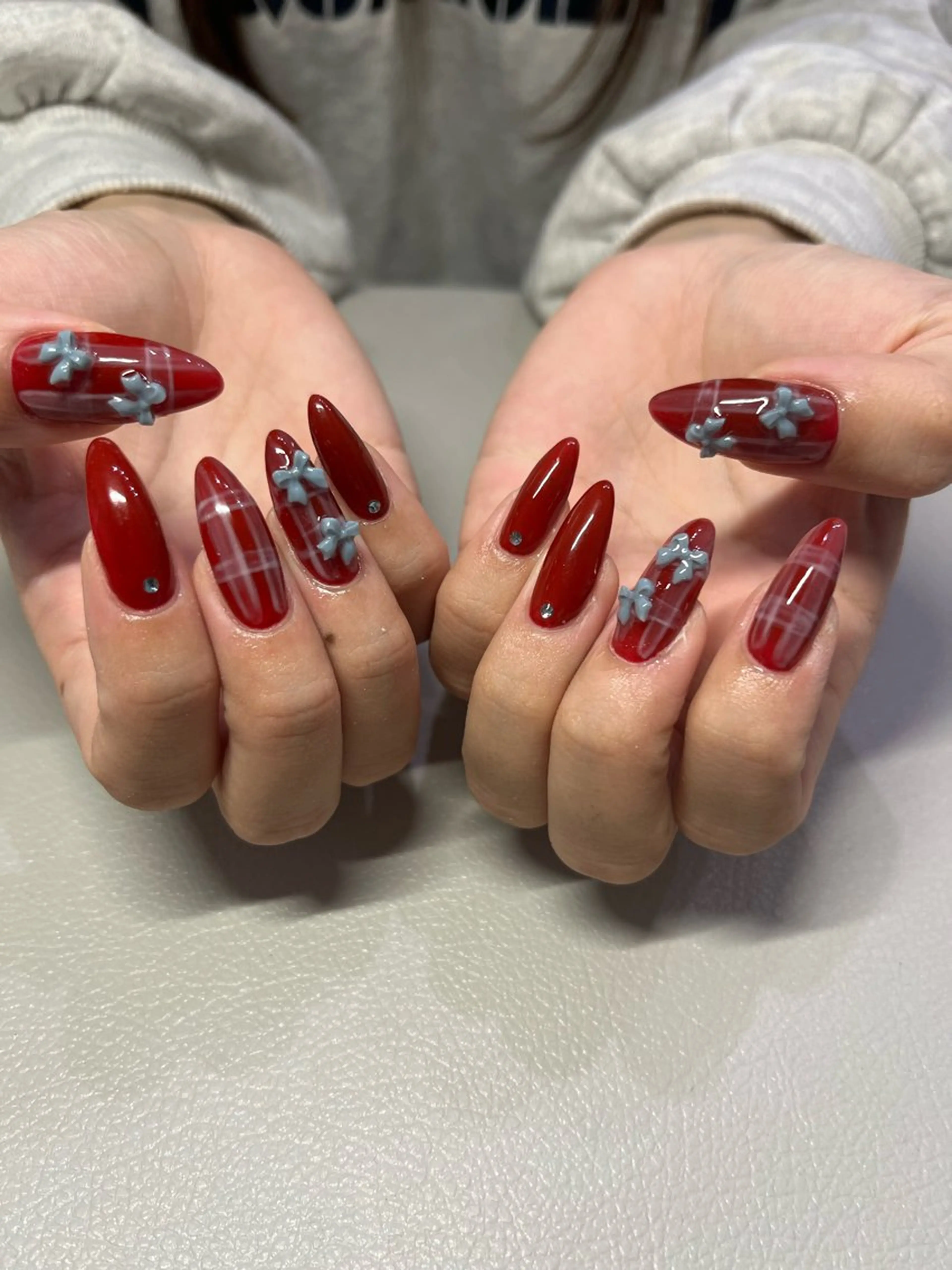 ネイル Ray. ちゅるん系ニュアンスのネイルデザイン