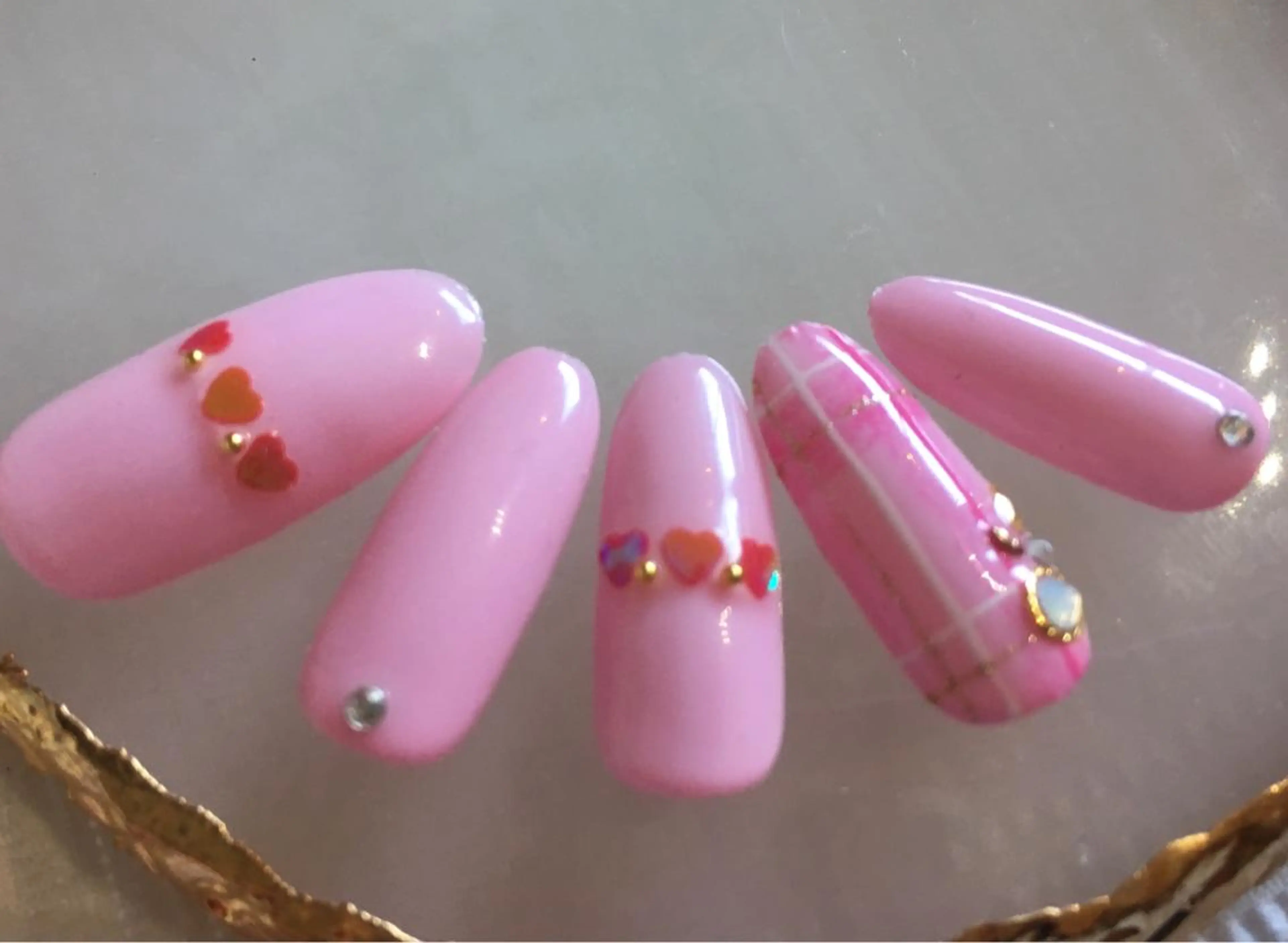 ネイル 練馬駅近ネイルラニ 不細工爪90分で美爪のネイルデザイン