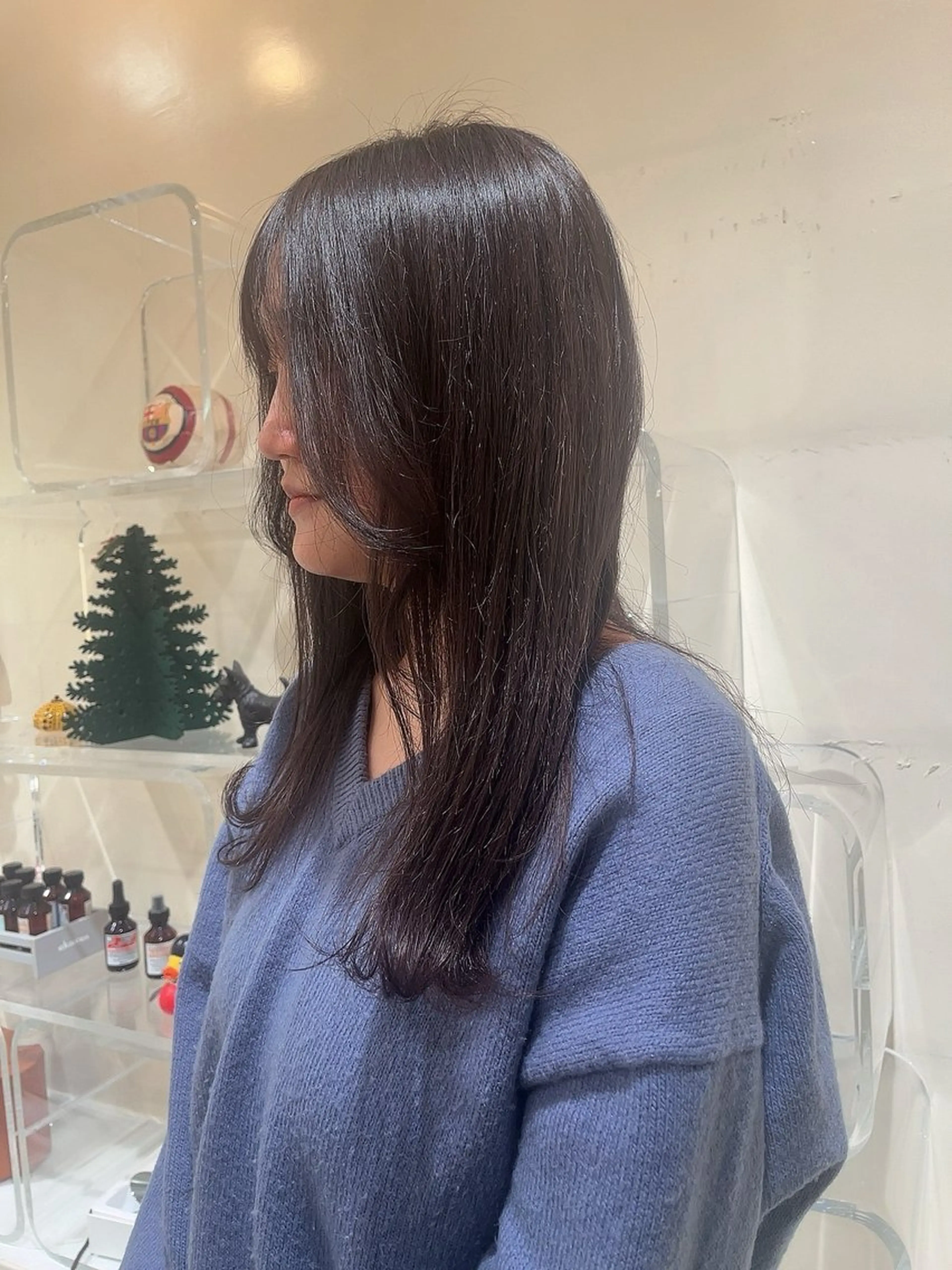 ロング カラー PiED DE POULE POCHE所属・酒井 陽南乃のヘアスタイル