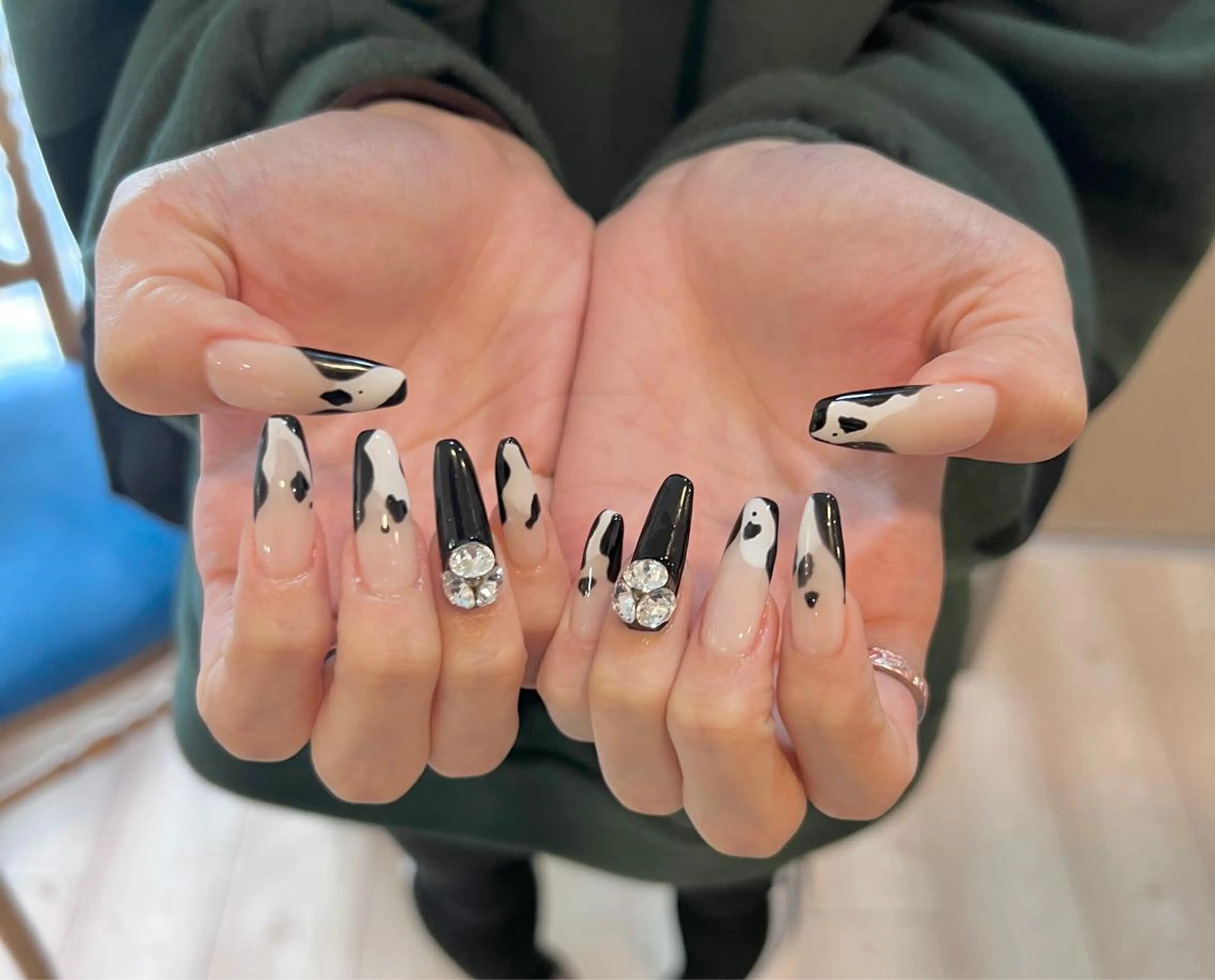 ネイル 持ち込み いちじゅう あおいのネイルデザイン