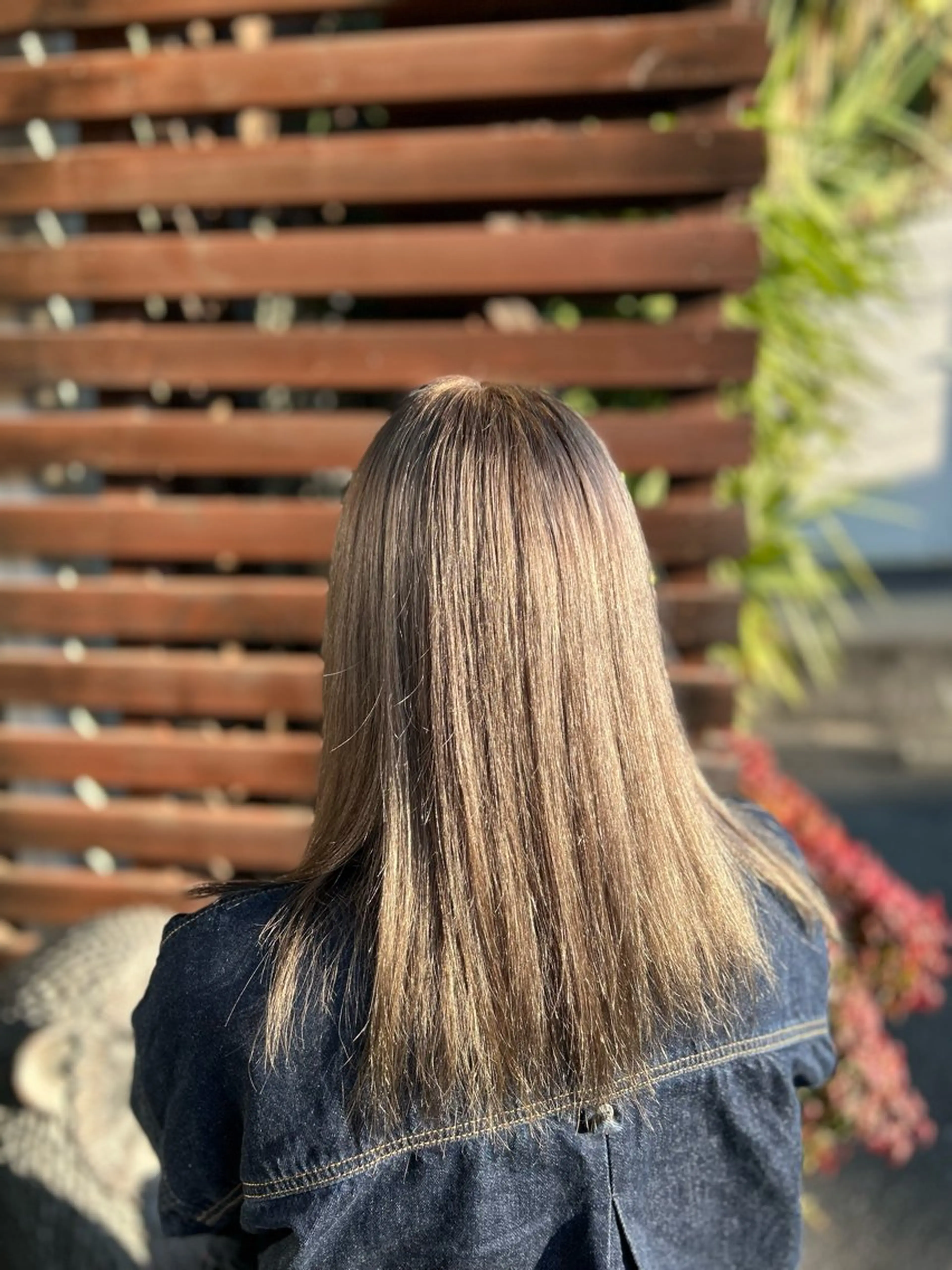 セミロング ヘアカラー 篠田 蒼のヘアスタイル