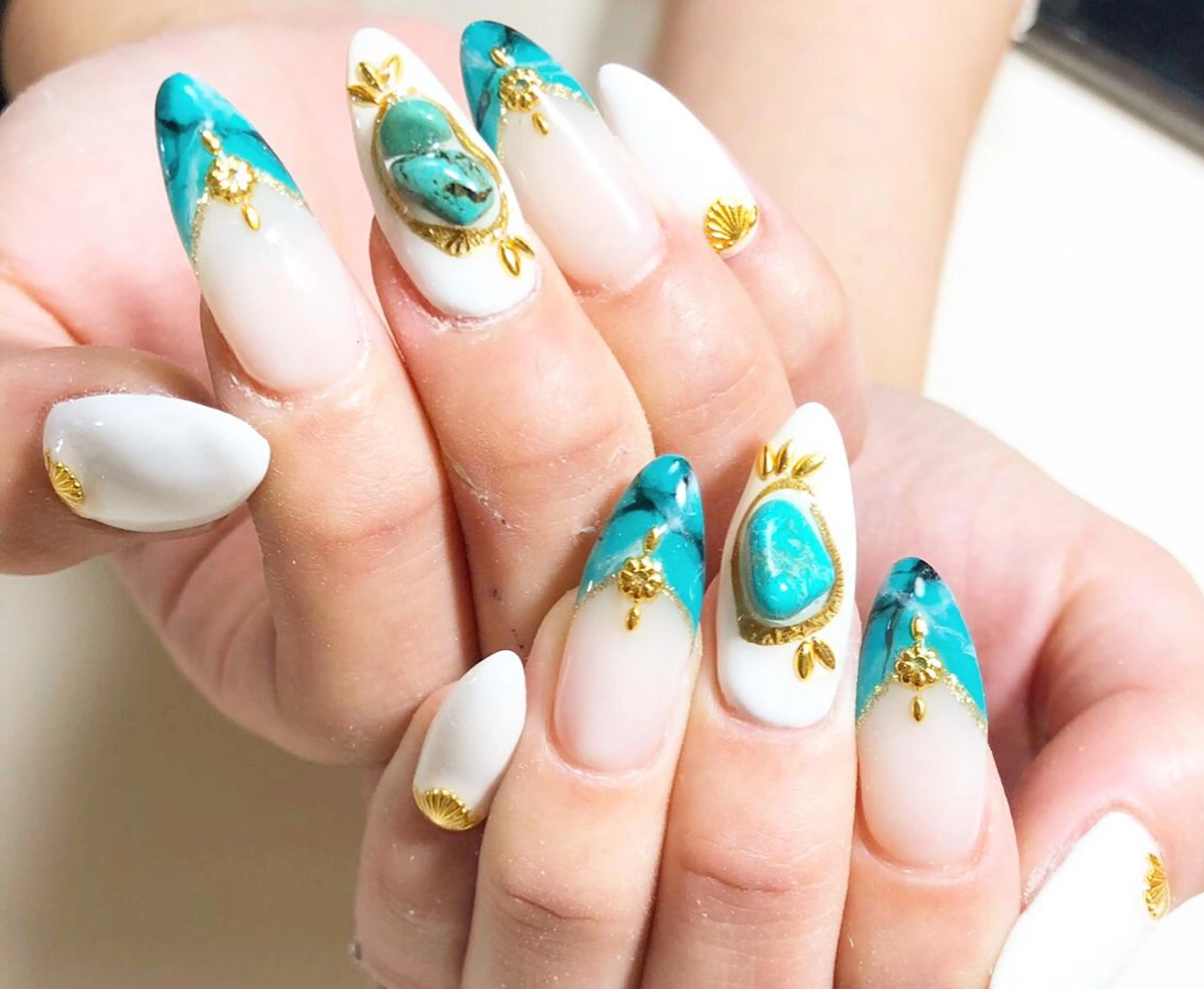 ネイル amour 川崎店所属・amour 川崎店のネイルデザイン