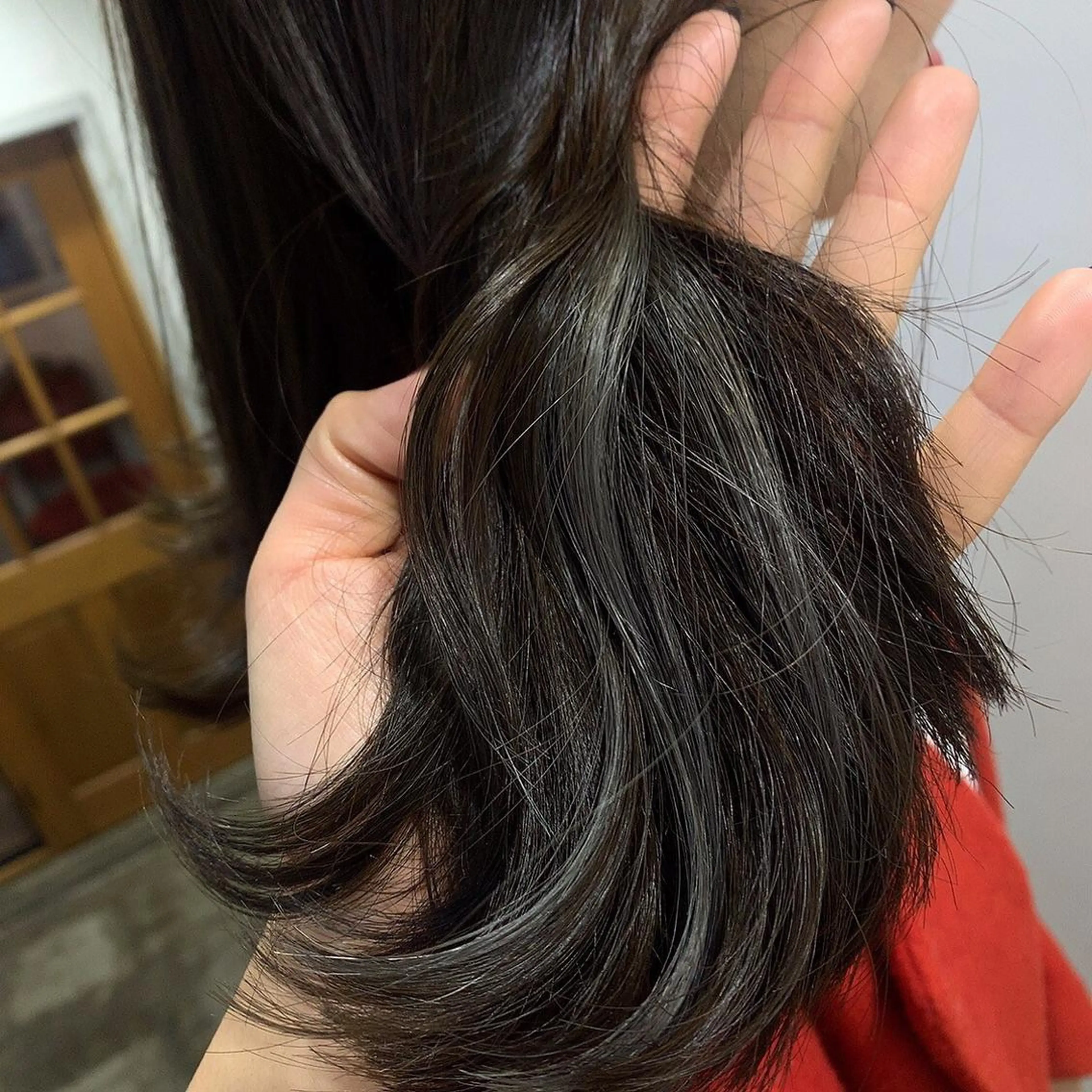 セミロング SALOWIN梅田茶屋町Suite店所属・韓国美容室出身 🌹Sana/梅田のヘアスタイル