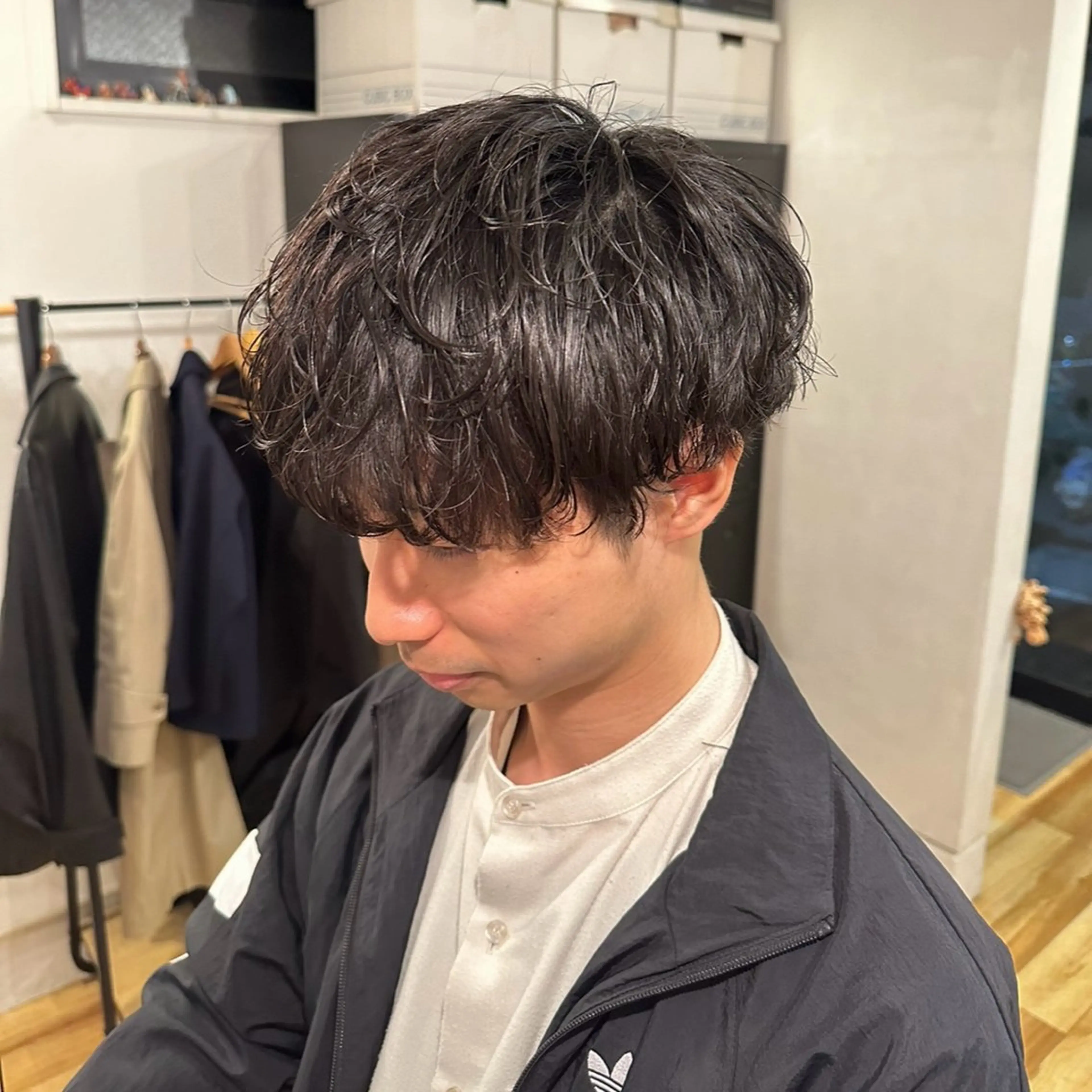 ミディアム パーマ メンズ ミディアムパーマ メンズパーマ カット パーマ トリートメント 【メンズヘア】 原宿/Kasumiのヘアスタイル