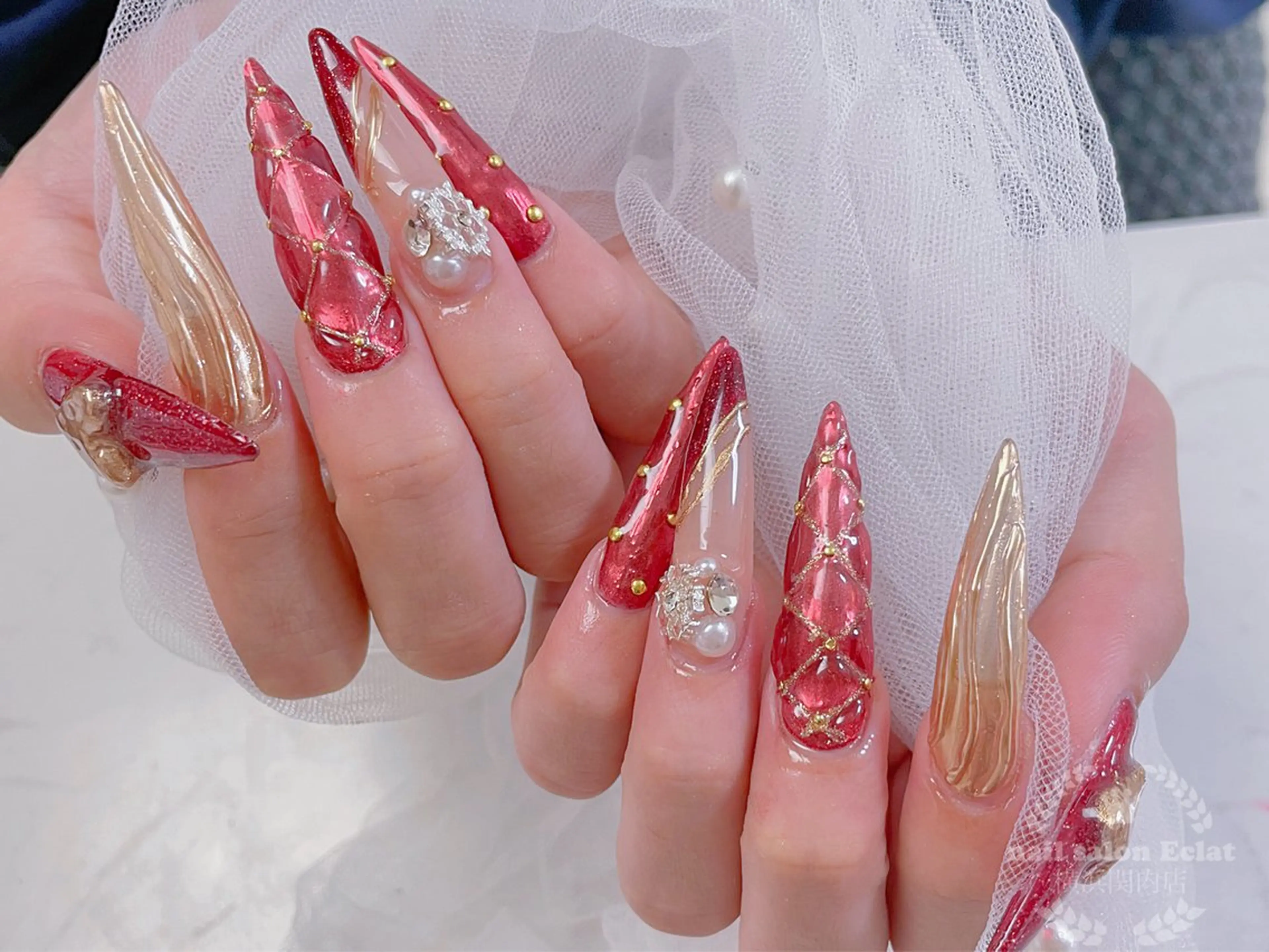 ネイル ハンドネイル ネイルサロンエクラ 🫧Shizukaのネイルデザイン