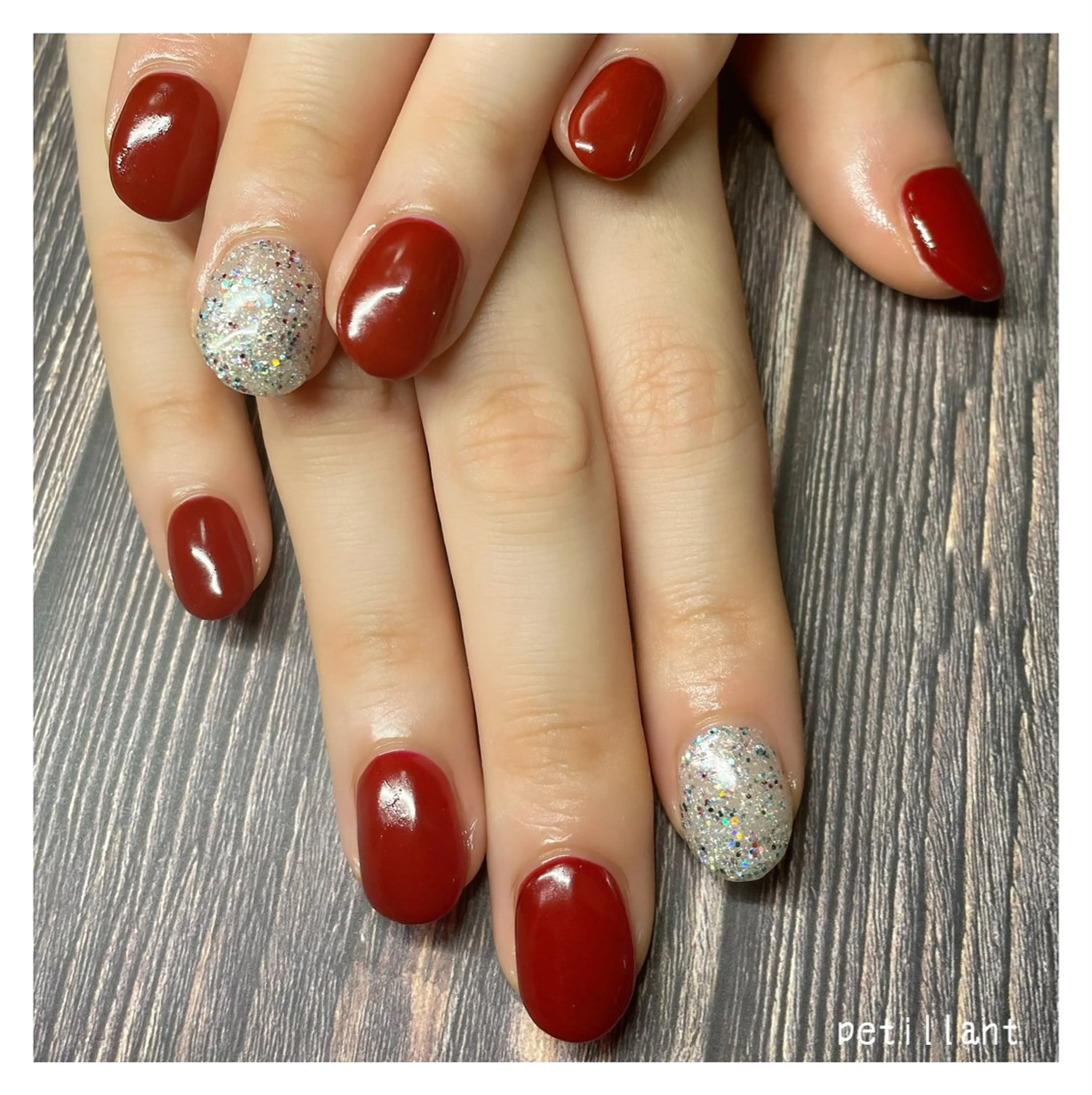 ネイル ボルドー ラメ(グリッター) petillant所属・nail salon petillantのネイルデザイン