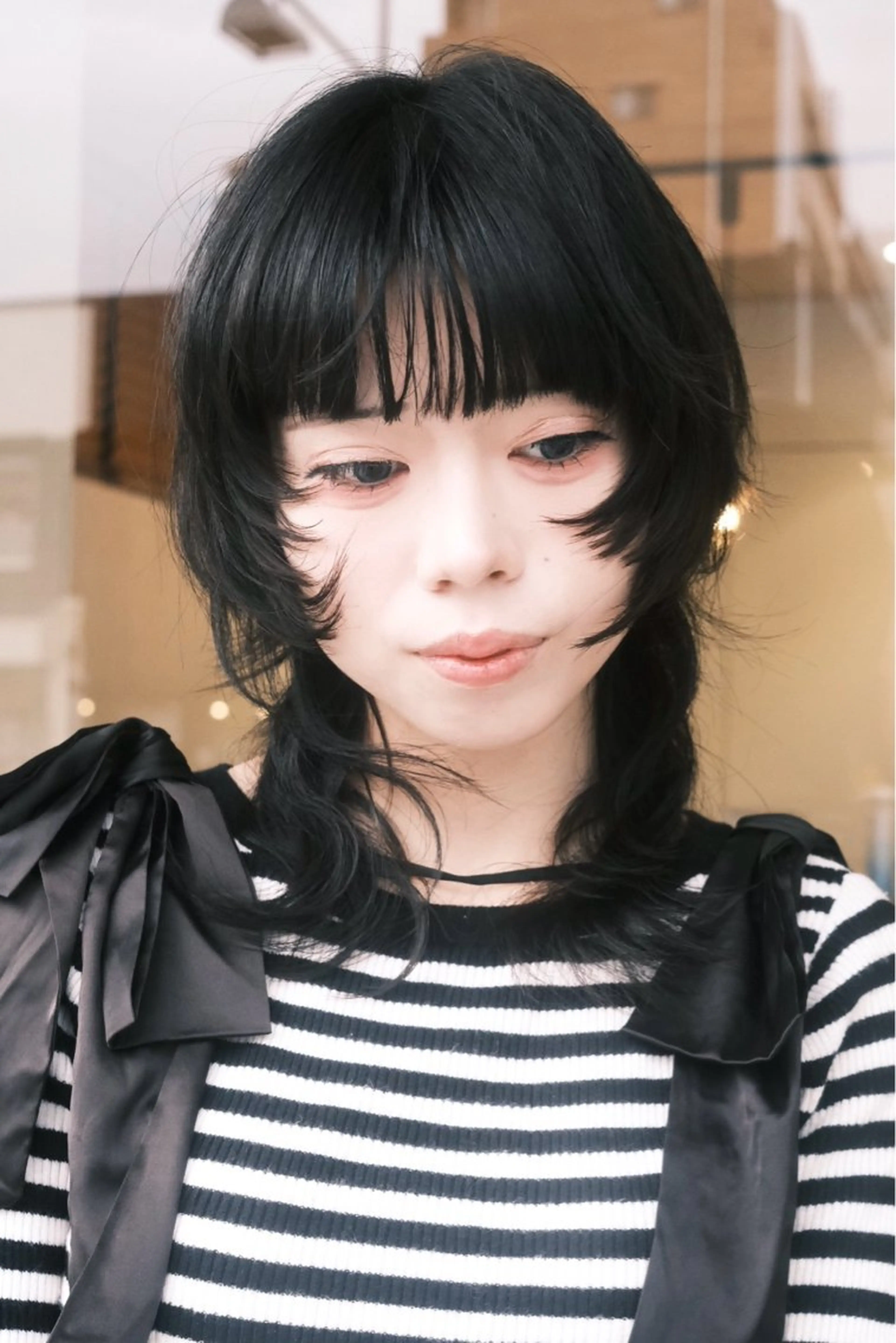 ミディアム パーマ ミディアムパーマ レイヤーカット ウルフカット ウルフレイヤー カット パーマ 似合わせ レイヤー須川のヘアスタイル