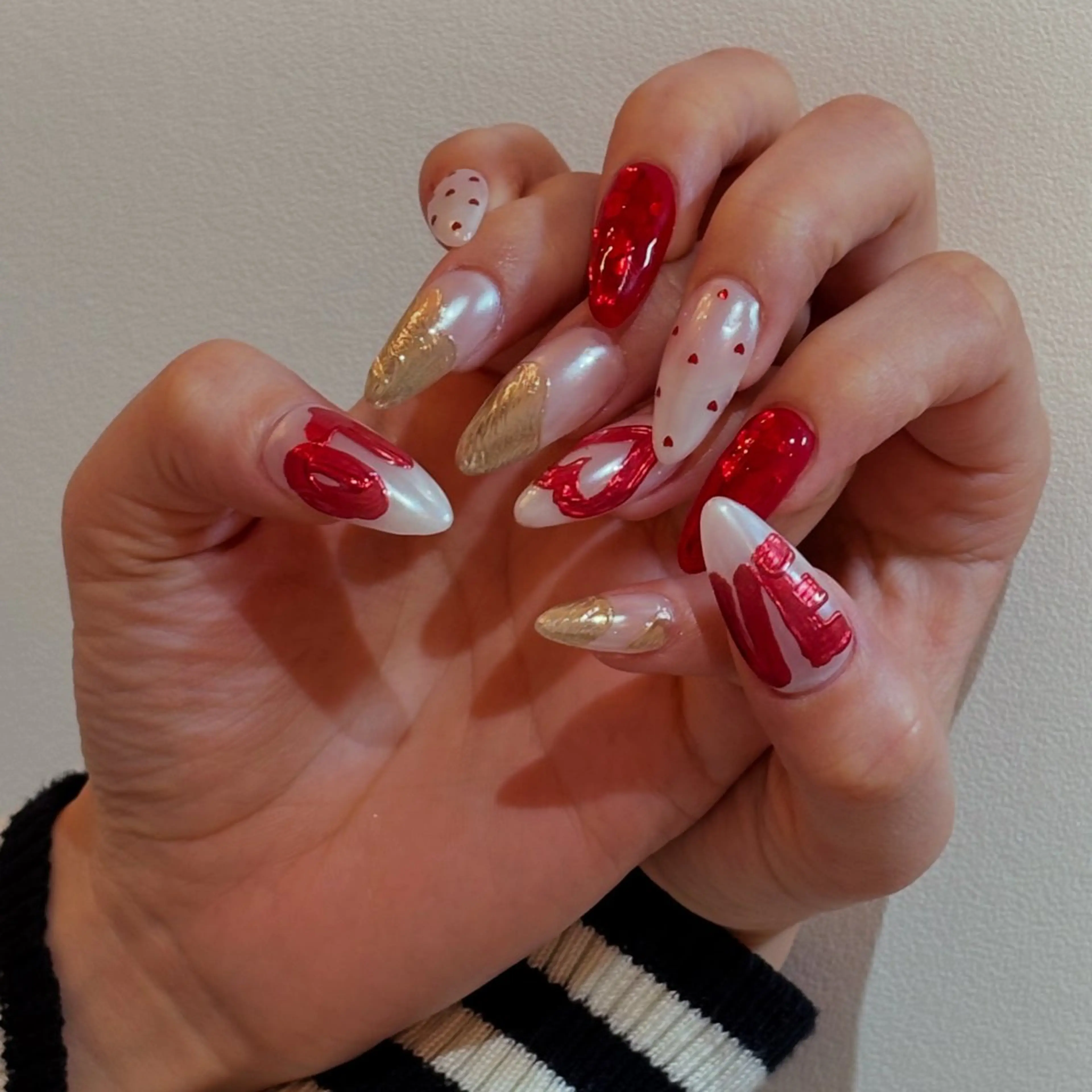 ネイル ハンドネイル she saw me / shokoのネイルデザイン