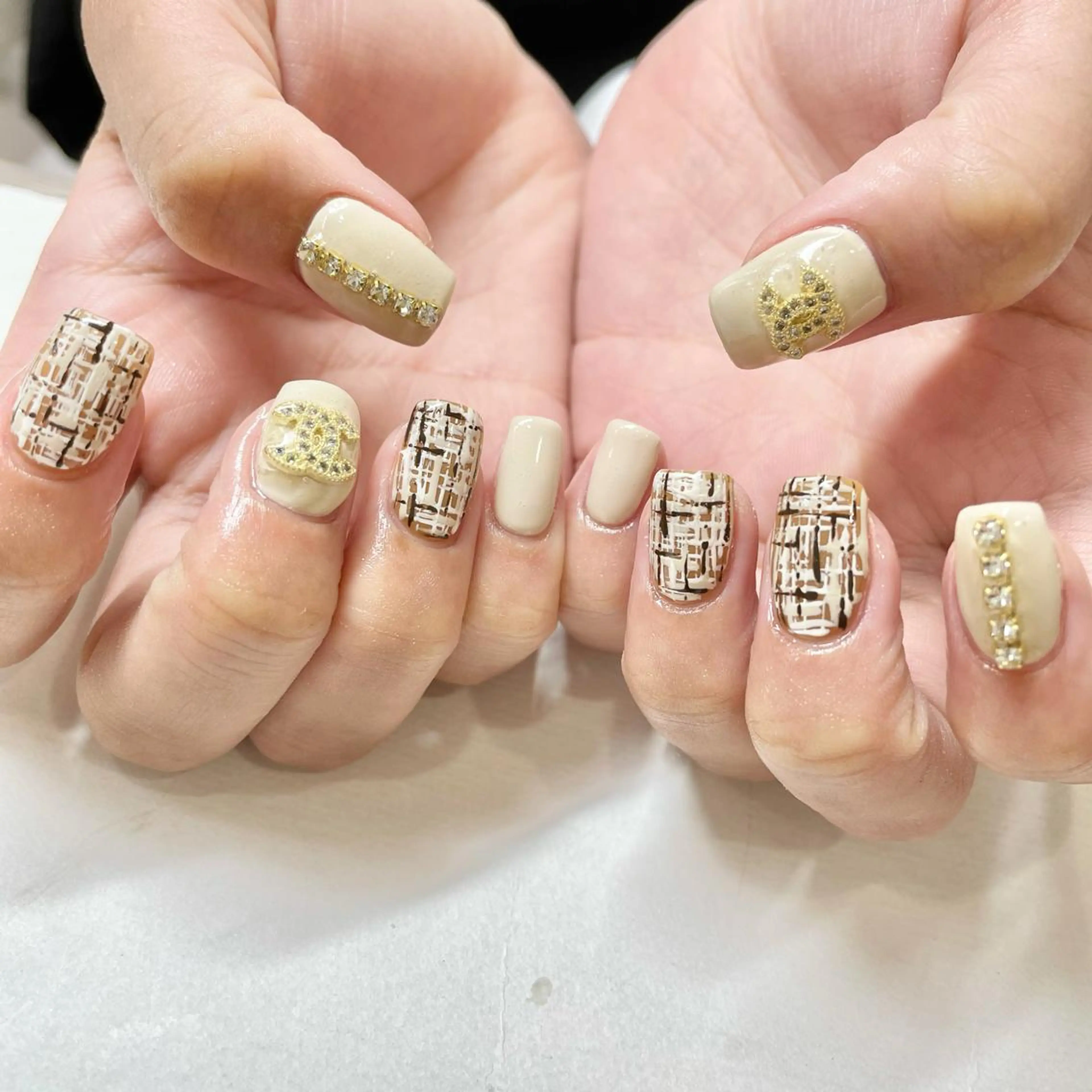 ネイル ツイードネイル 🎀AYAKO 🎀中韓ネイルのネイルデザイン