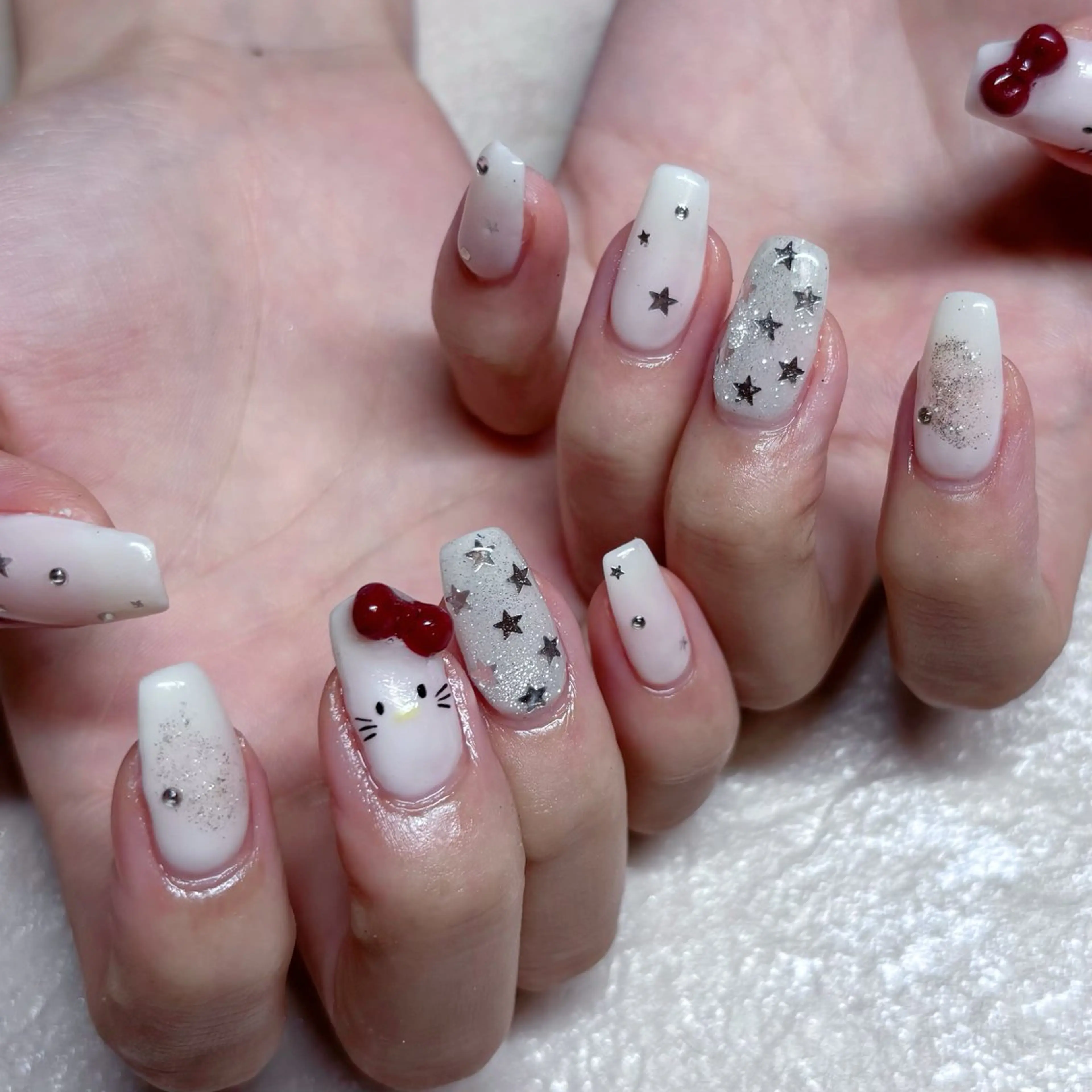 ネイル ハンドネイル mimi 高石桃朱のネイルデザイン