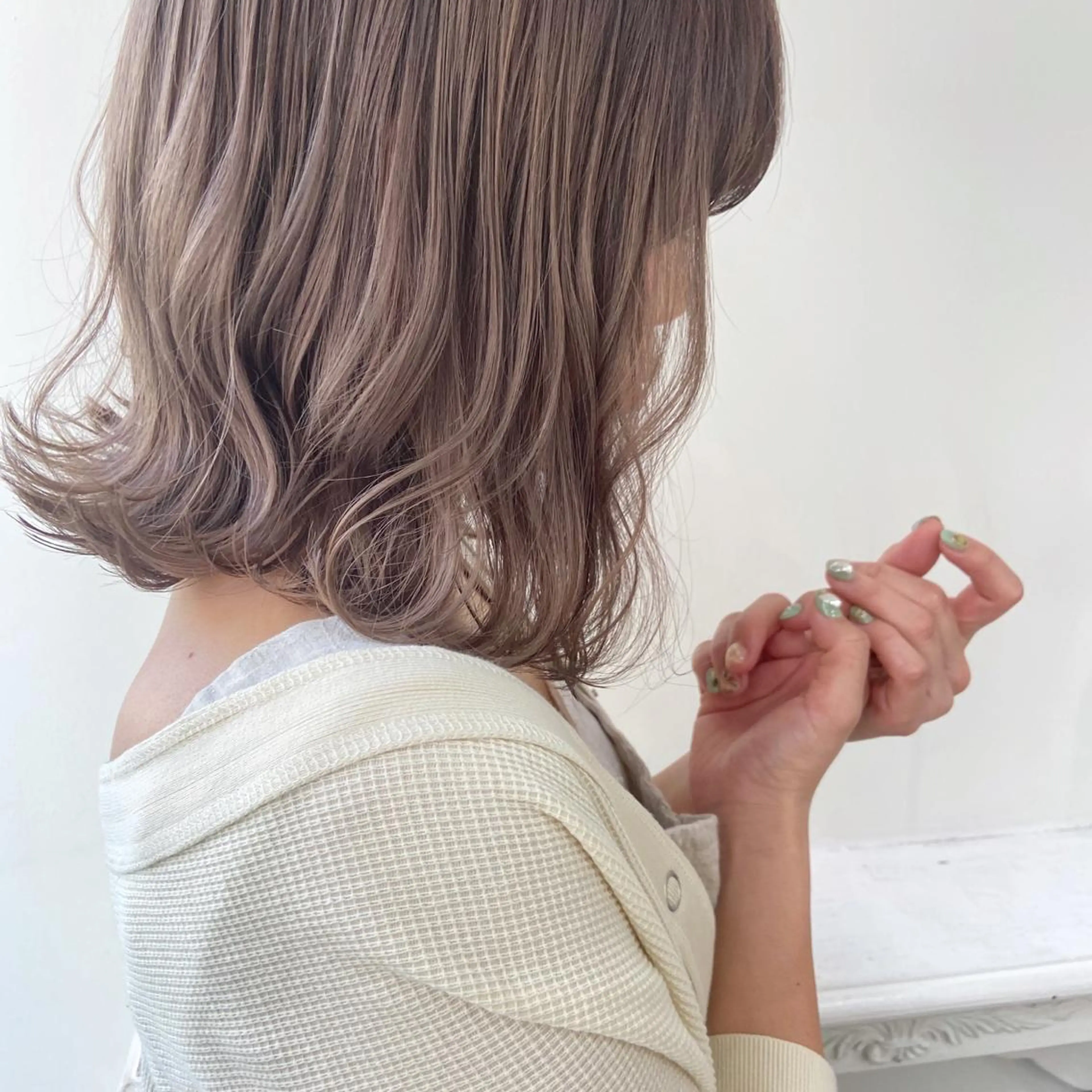 ミディアム カラー 💐KAYLEE💐 bycuracionのヘアスタイル