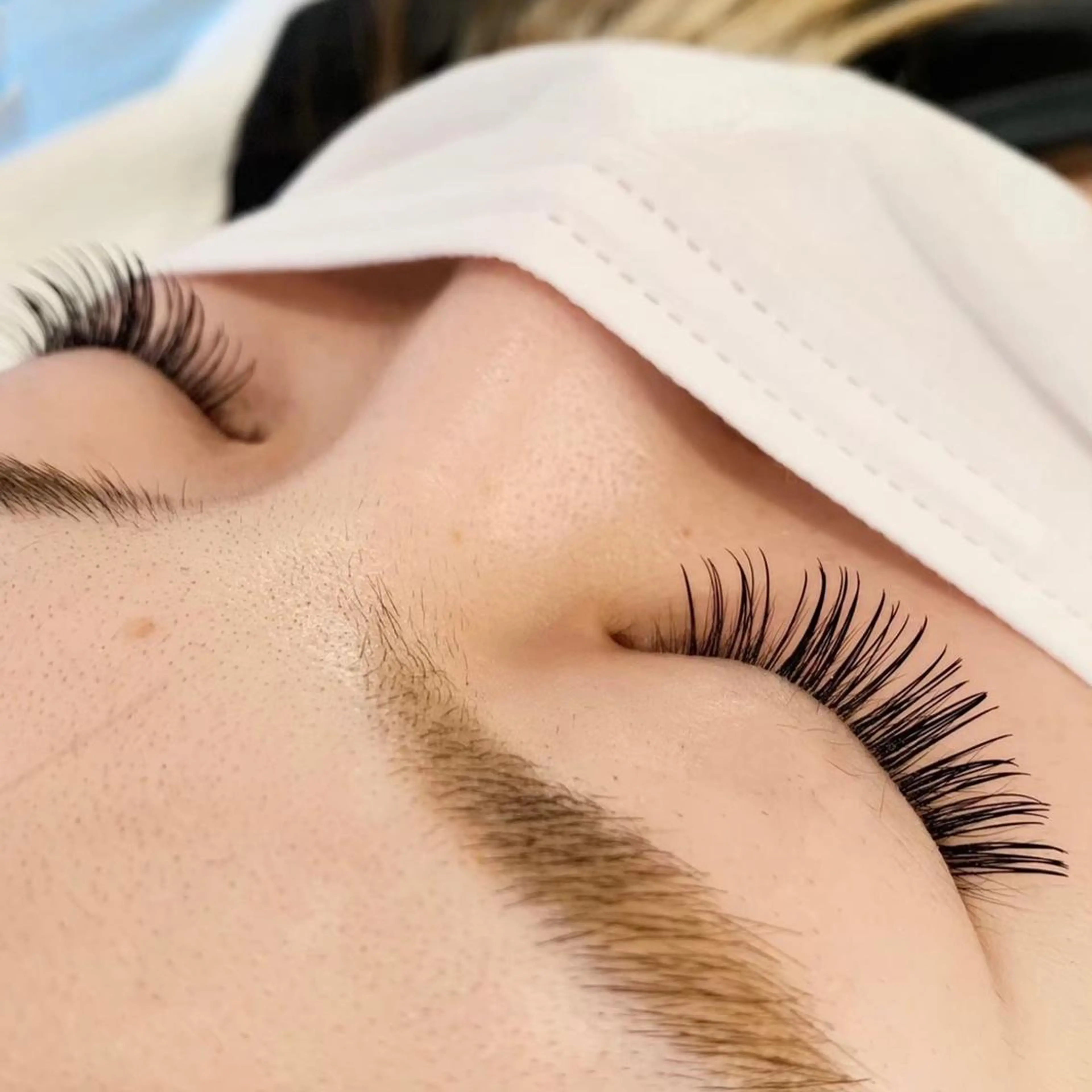 【フラットラッシュ付け放題🩷90分オフ無料(180本保証)】の写真